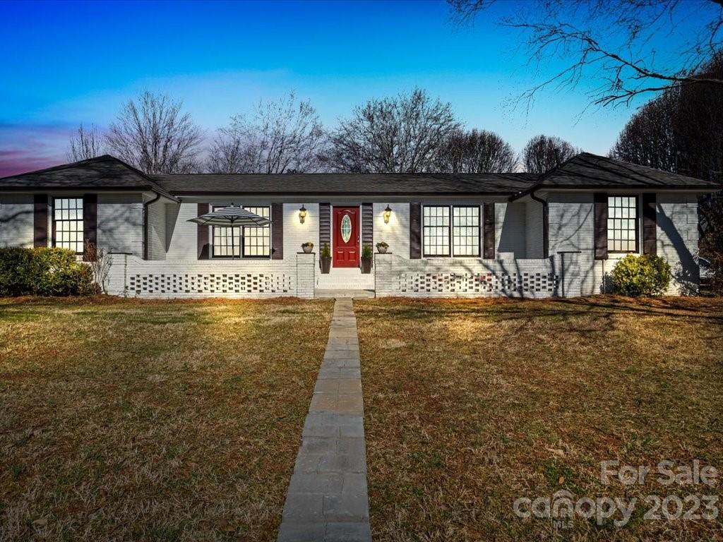 Property image 1 at 2198 Ridgewood Drive, Gastonia, NC 28054