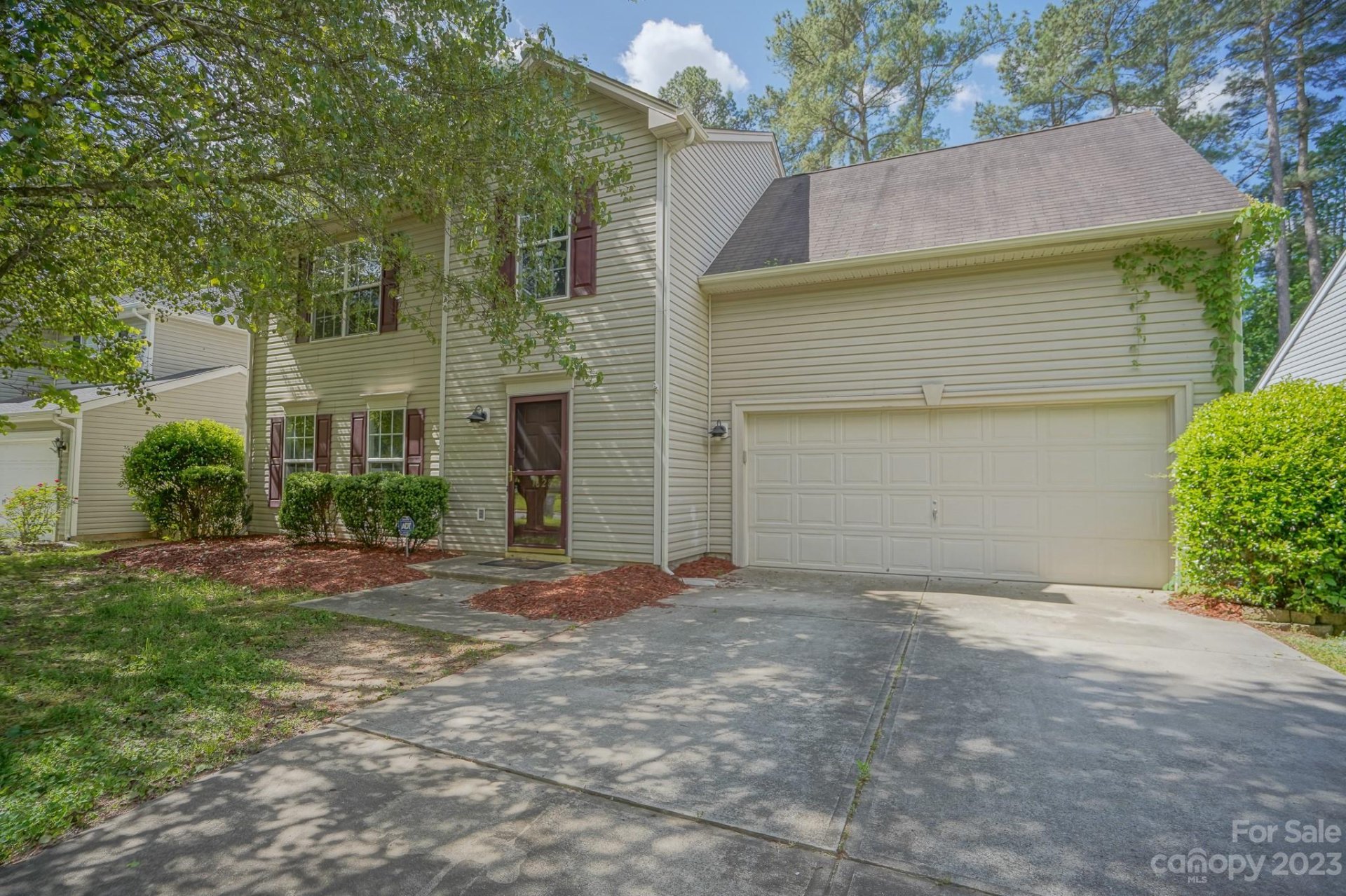 1628 Summit Ridge Lane