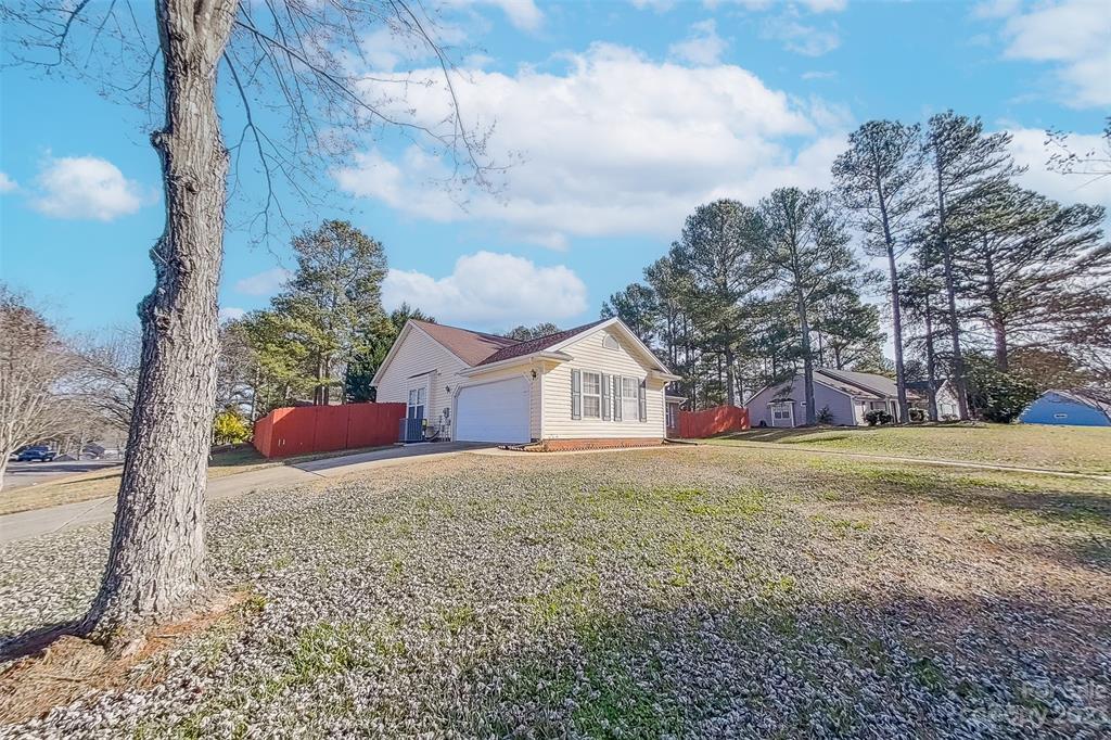 Property image 1 at 7201 Colley Ford Lane, Charlotte, NC 28273