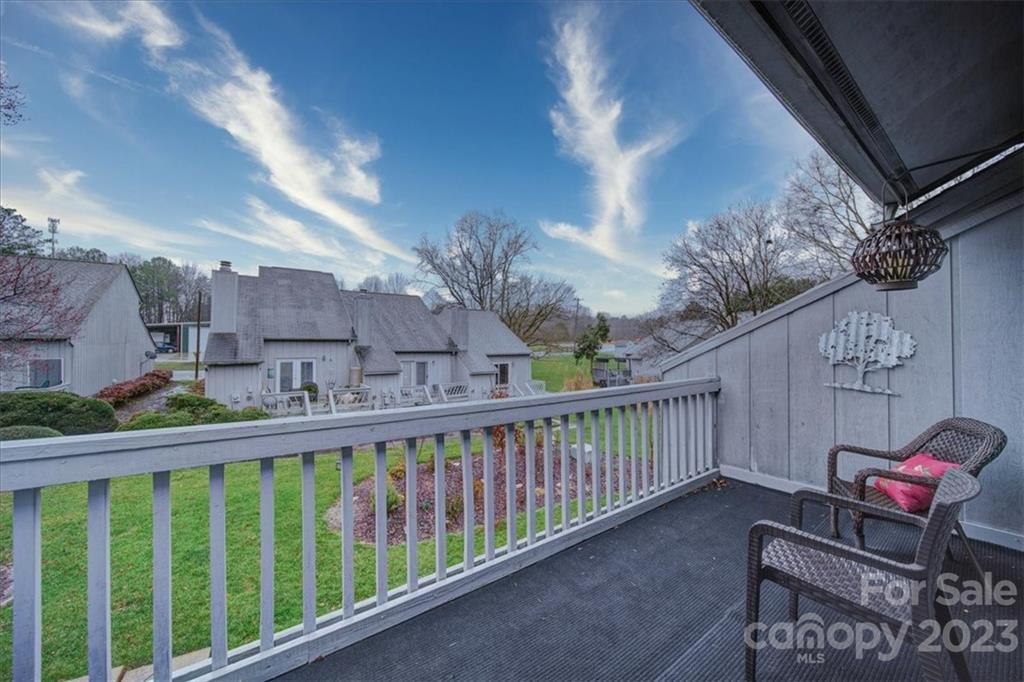 Property image 1 at 100 Willow Run, Gastonia, NC 28056