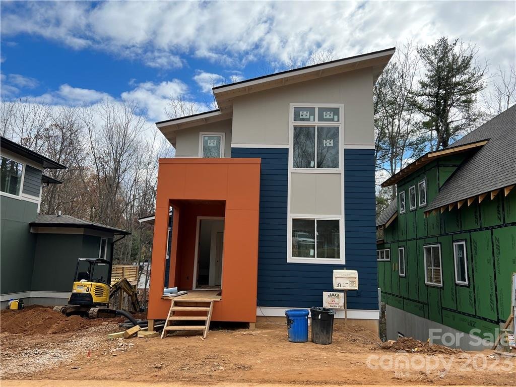 Property image 1 at 25 Orrinel Way, Asheville, NC 28806