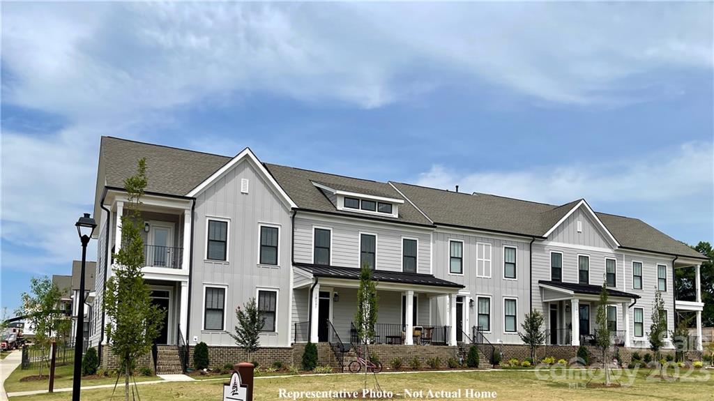 10165 Rainier Trail Drive