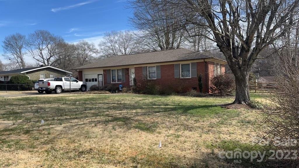 Property image 1 at 111 Wendover Drive, Lincolnton, NC 28092