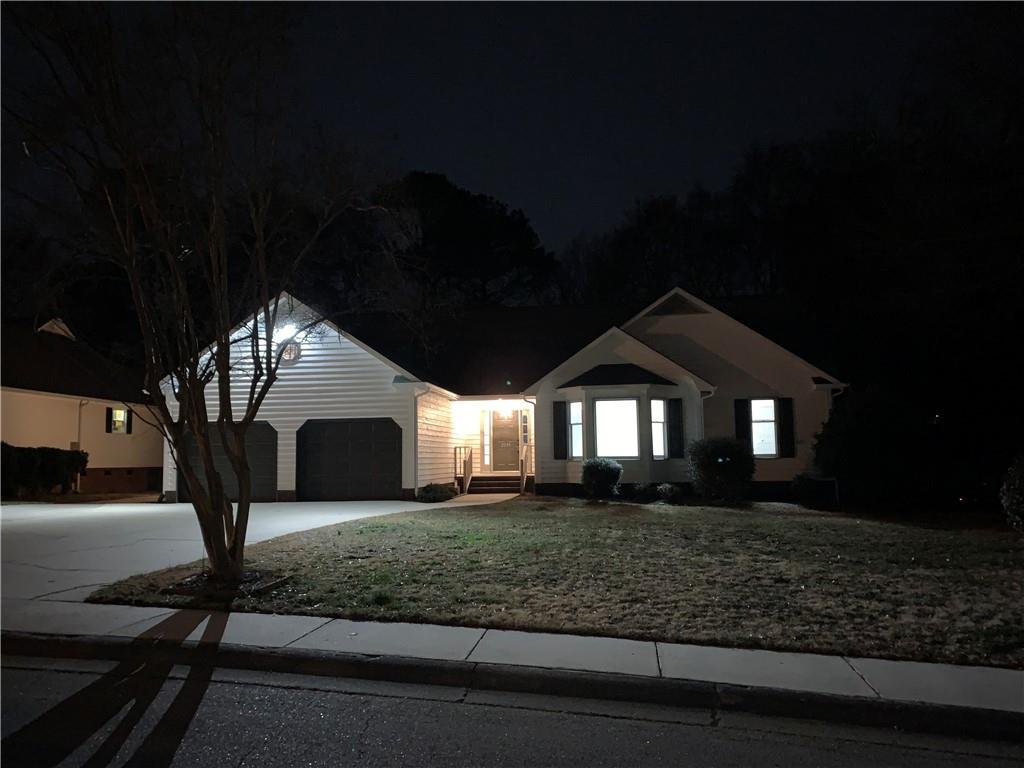 2135 Belle Chase Drive