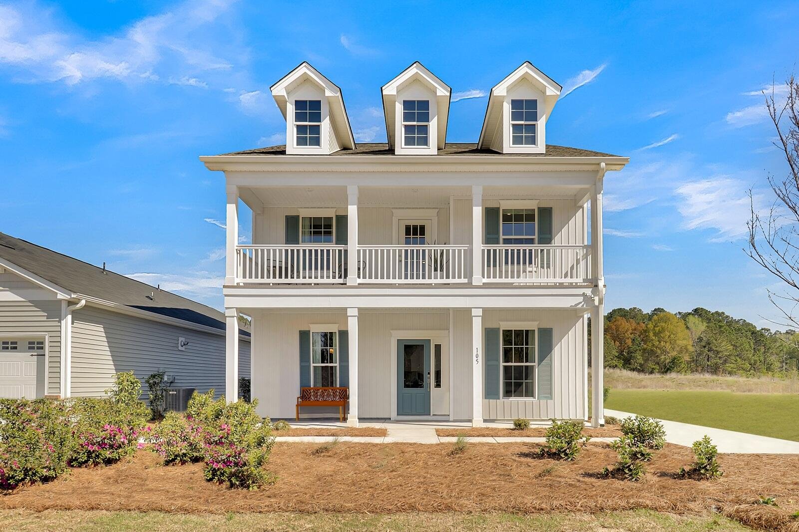Six Oaks, Summerville community
