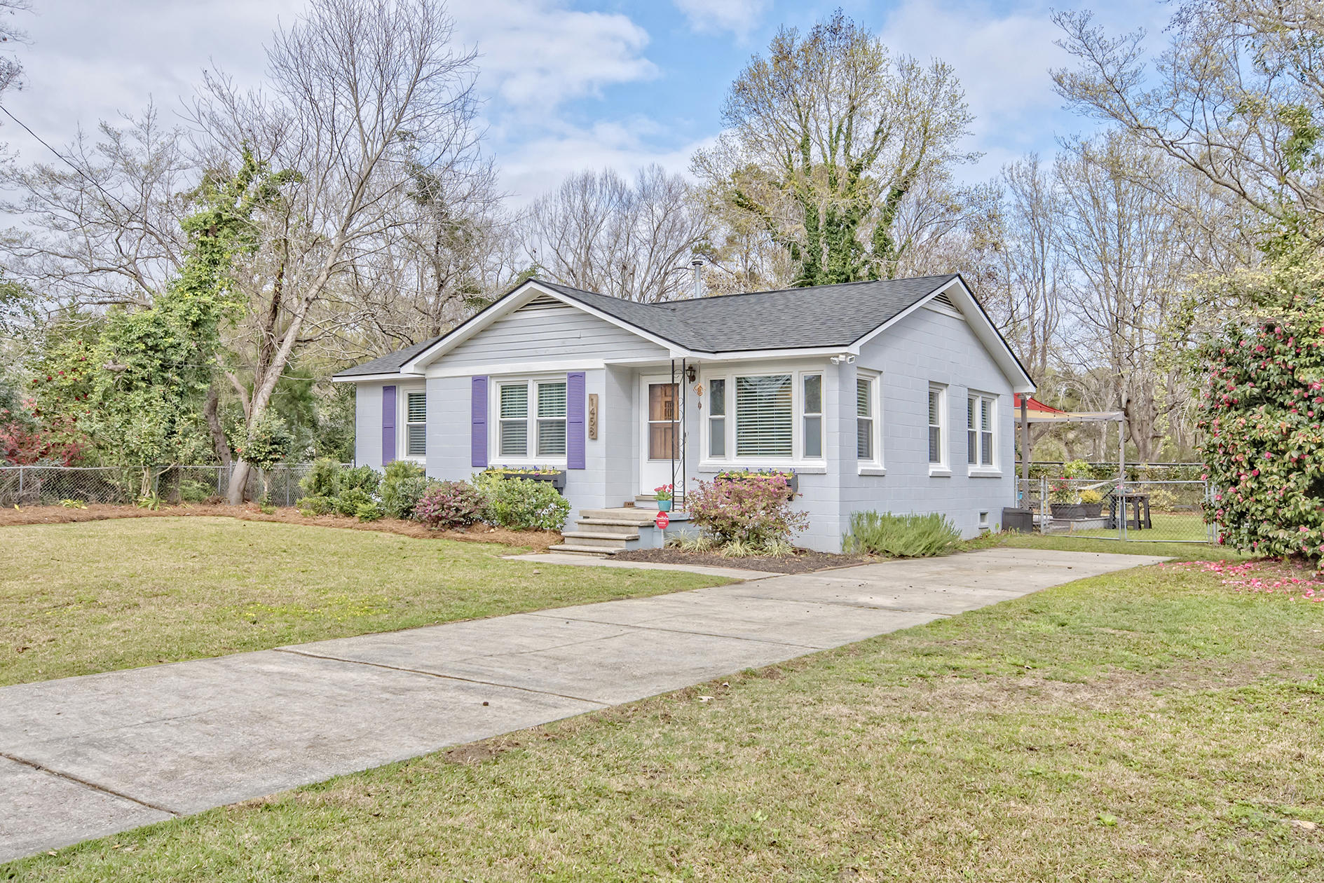 Property image 1 at 1458 N Sherwood Drive, Charleston, SC 29407