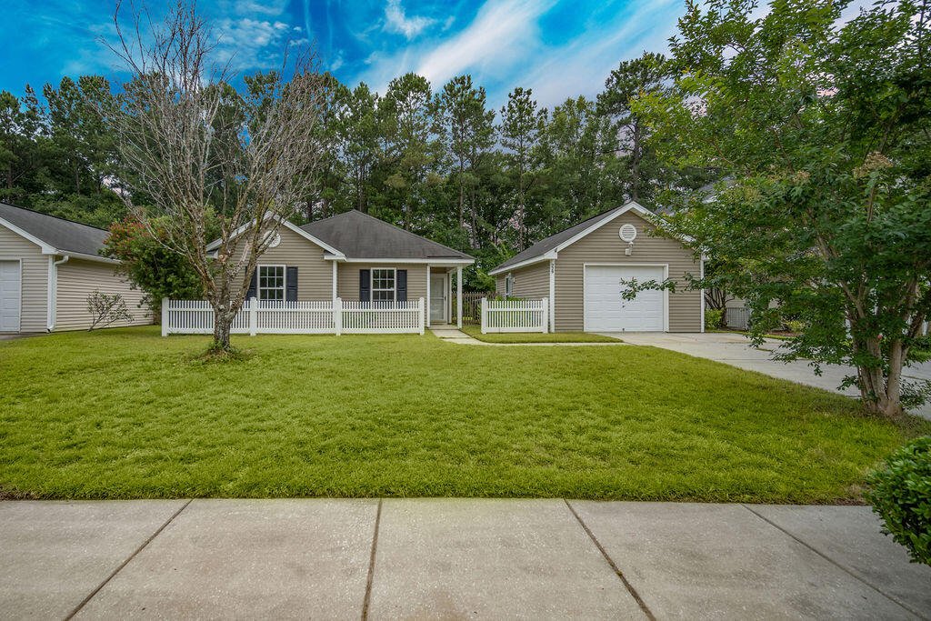 Property image 1 at 229 Moon Dance Lane, Summerville, SC 29483