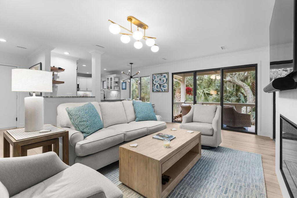 2772 Hidden Oak Drive