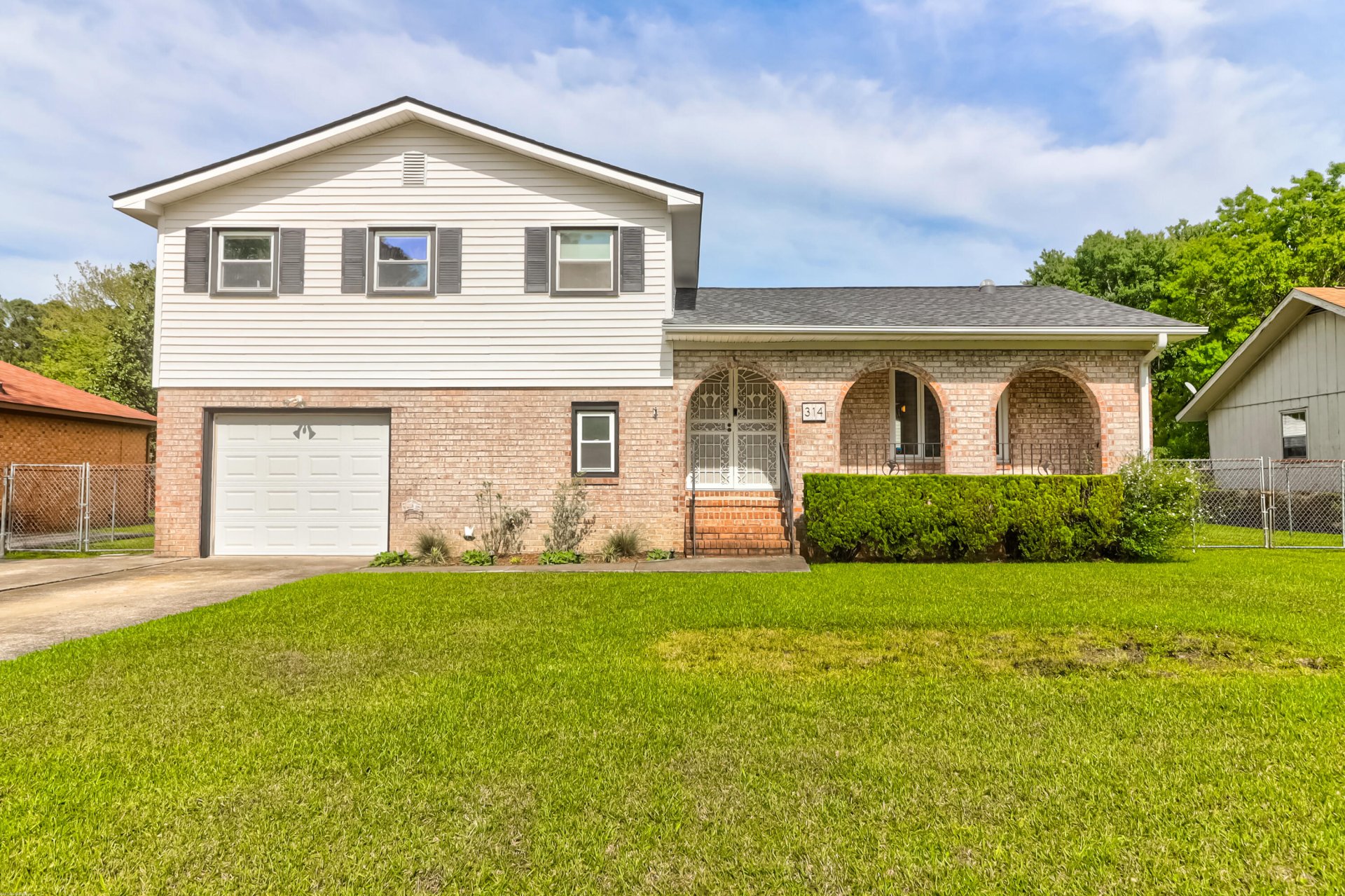 Property image 1 at 314 Silver Fox Lane, Goose Creek, SC 29445