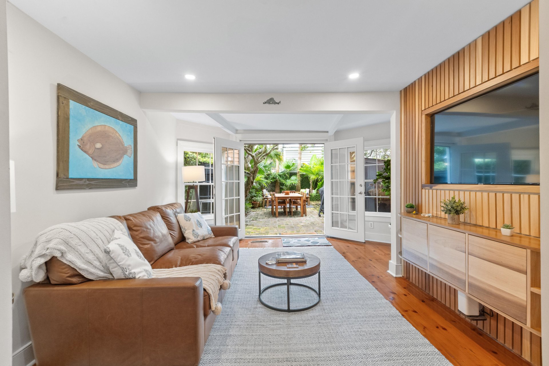 Property at 87 Tradd Street, Charleston, SC 29401