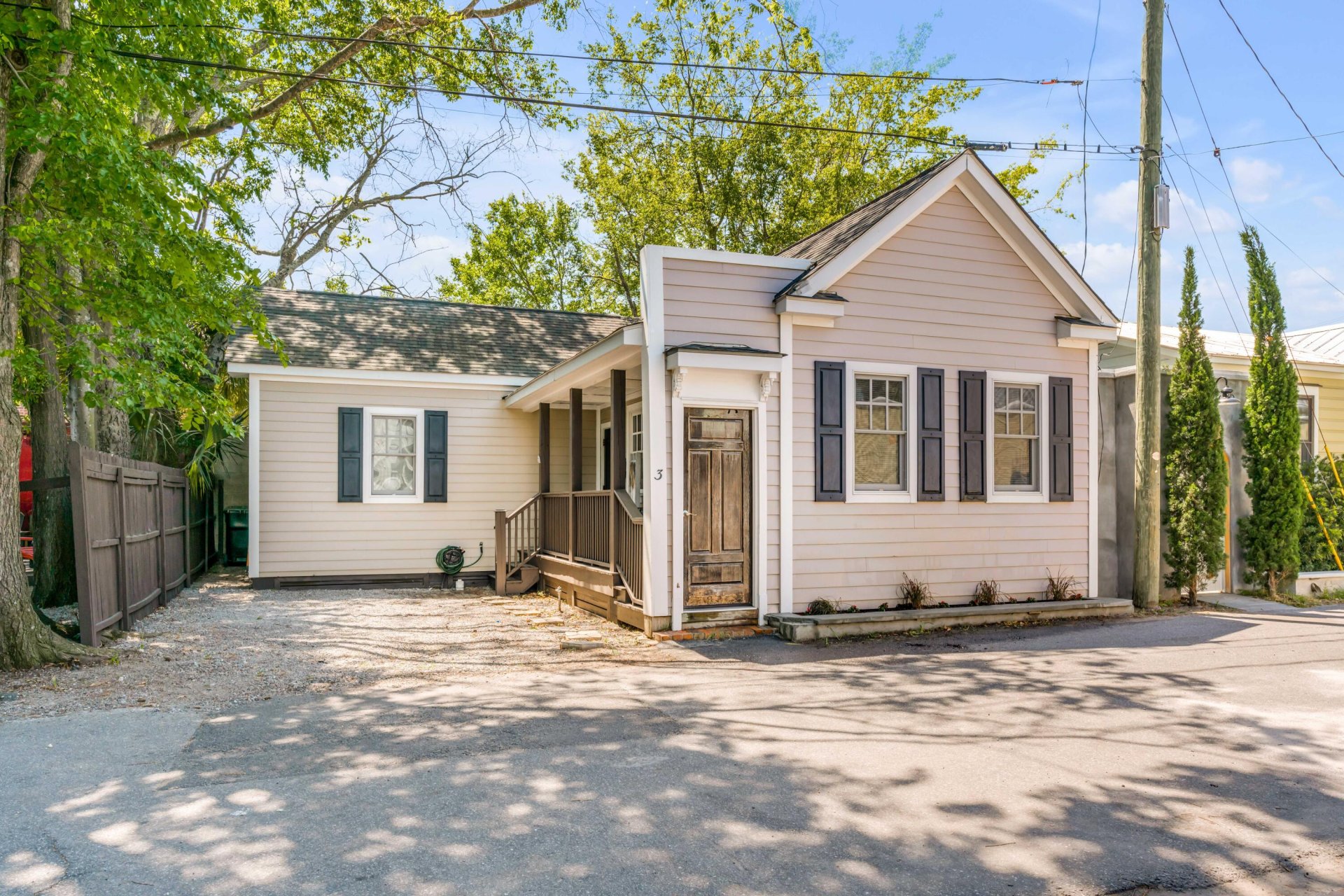 Property image 1 at 3 Senate Street, Charleston, SC 29403