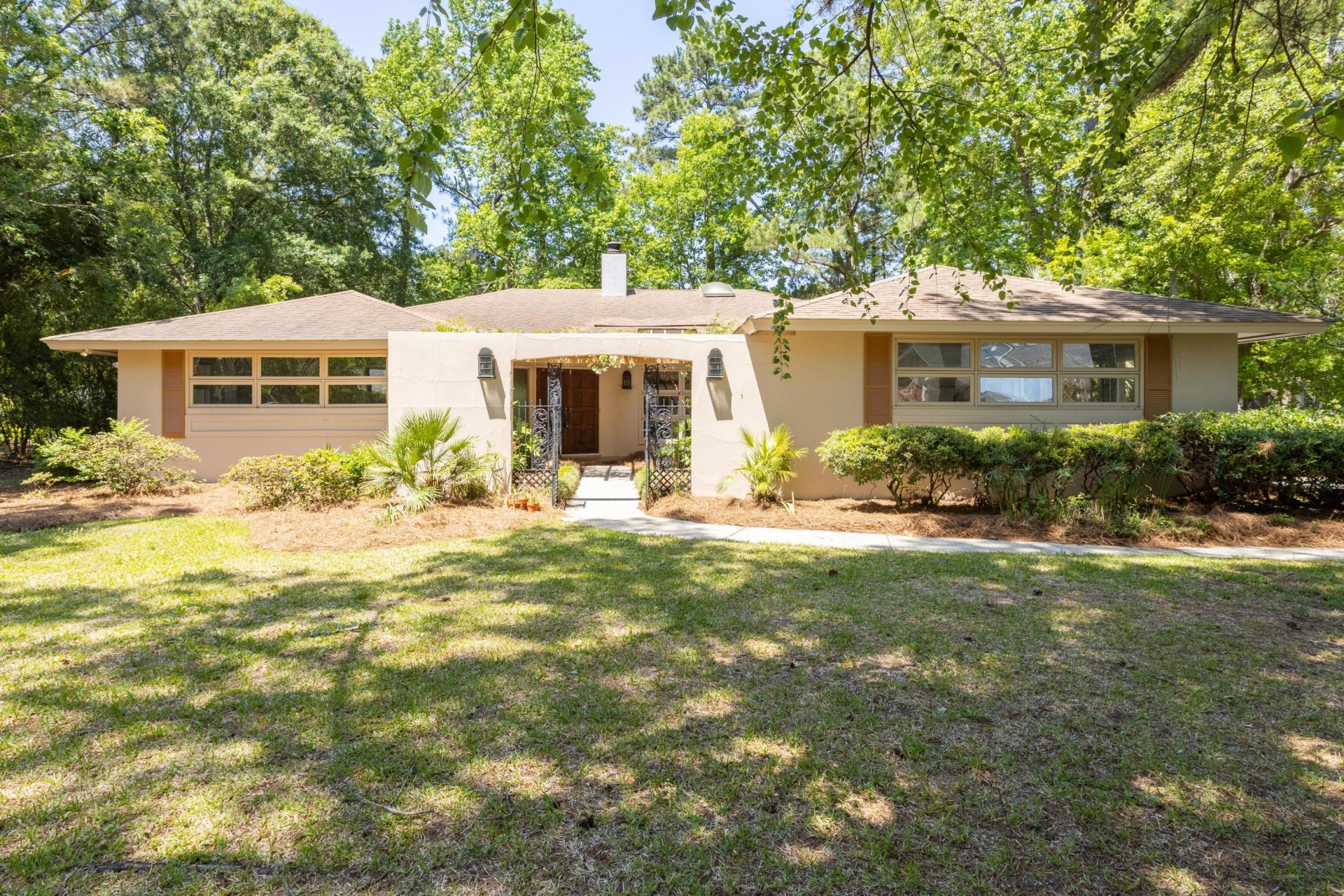 Property image 1 at 815 Farm Quarter Road, Mount Pleasant, SC 29464