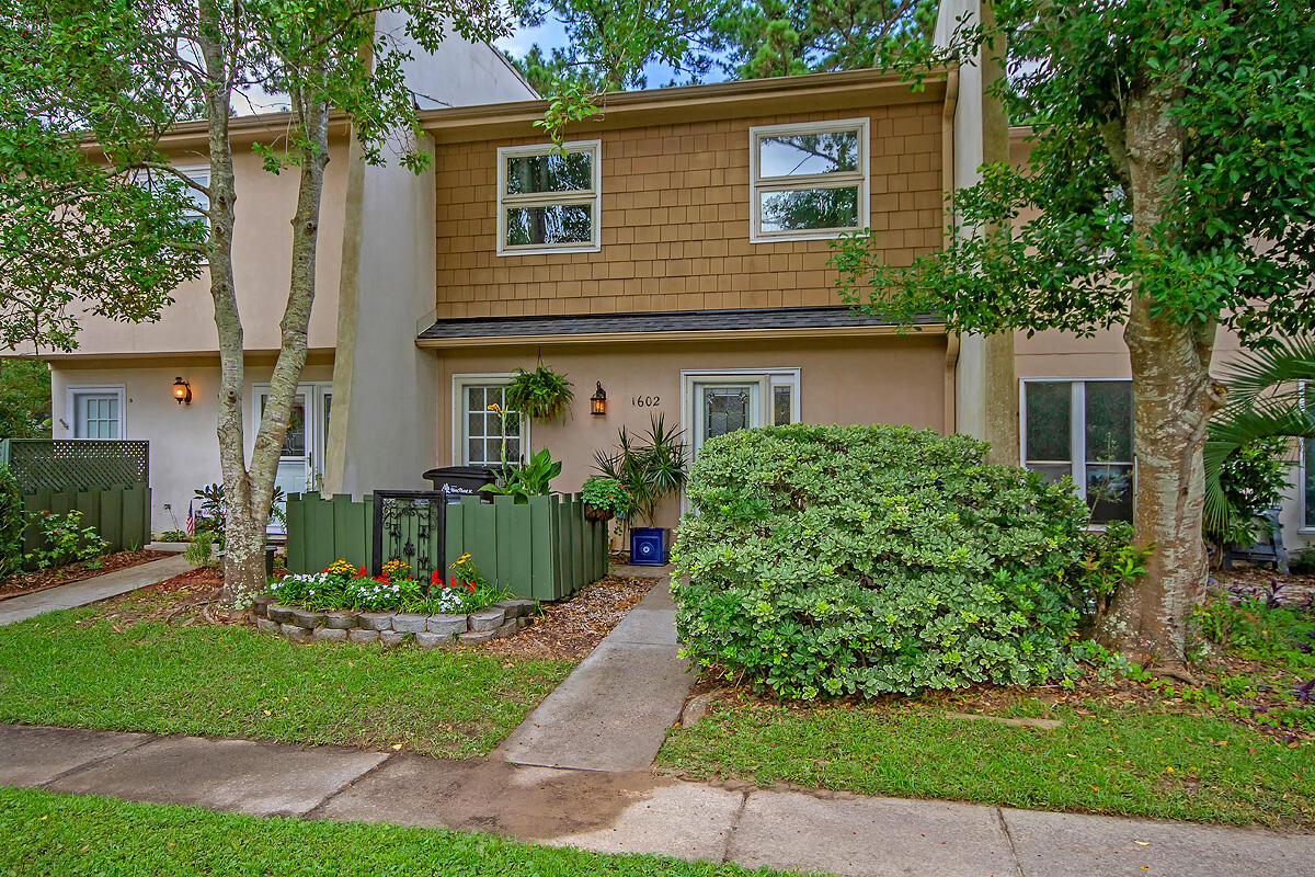 Property image 1 at 1602 Ventura Place, Mount Pleasant, SC 29464
