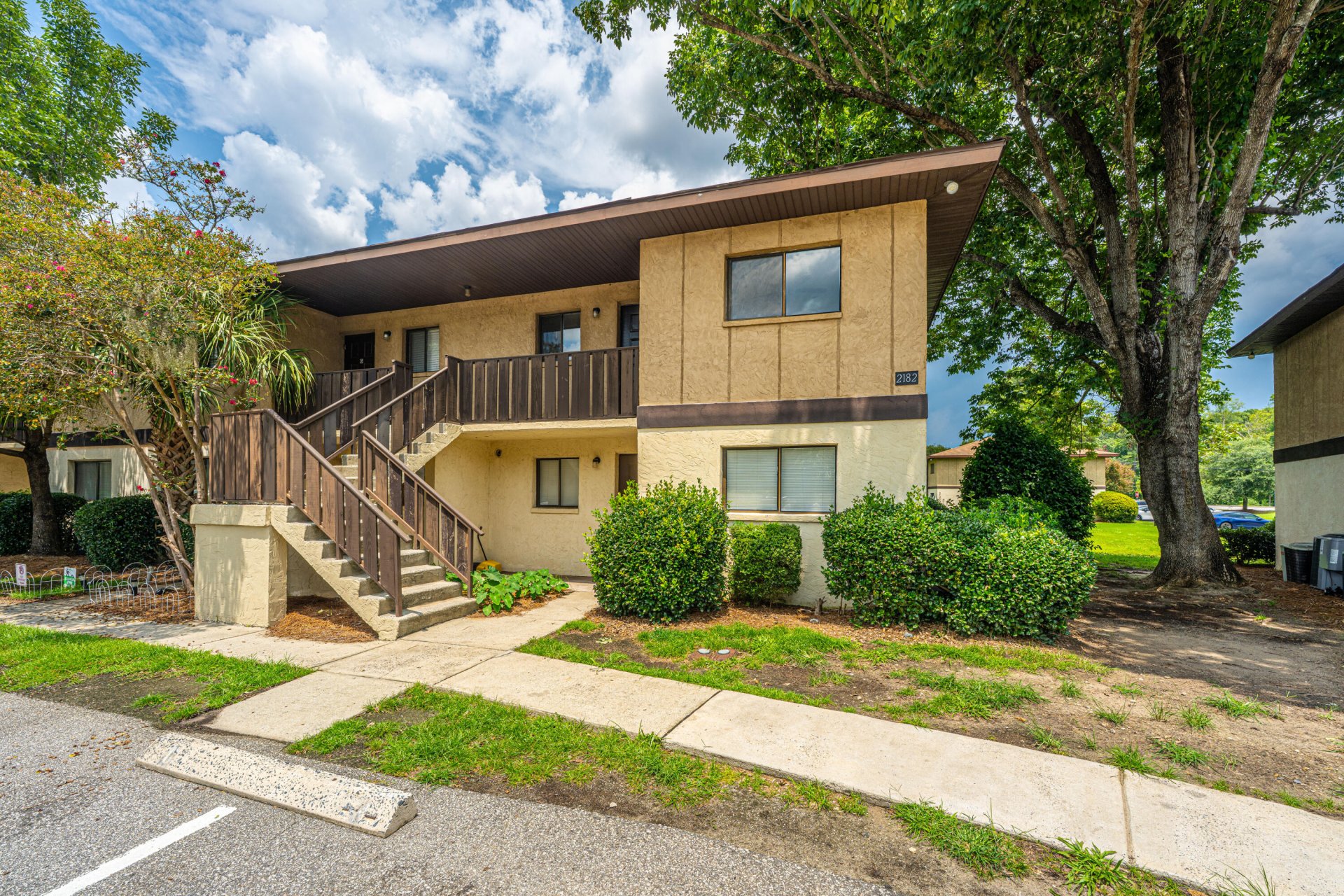 Property image 1 at 2182 Bees Ferry Road H, Charleston, SC 29414