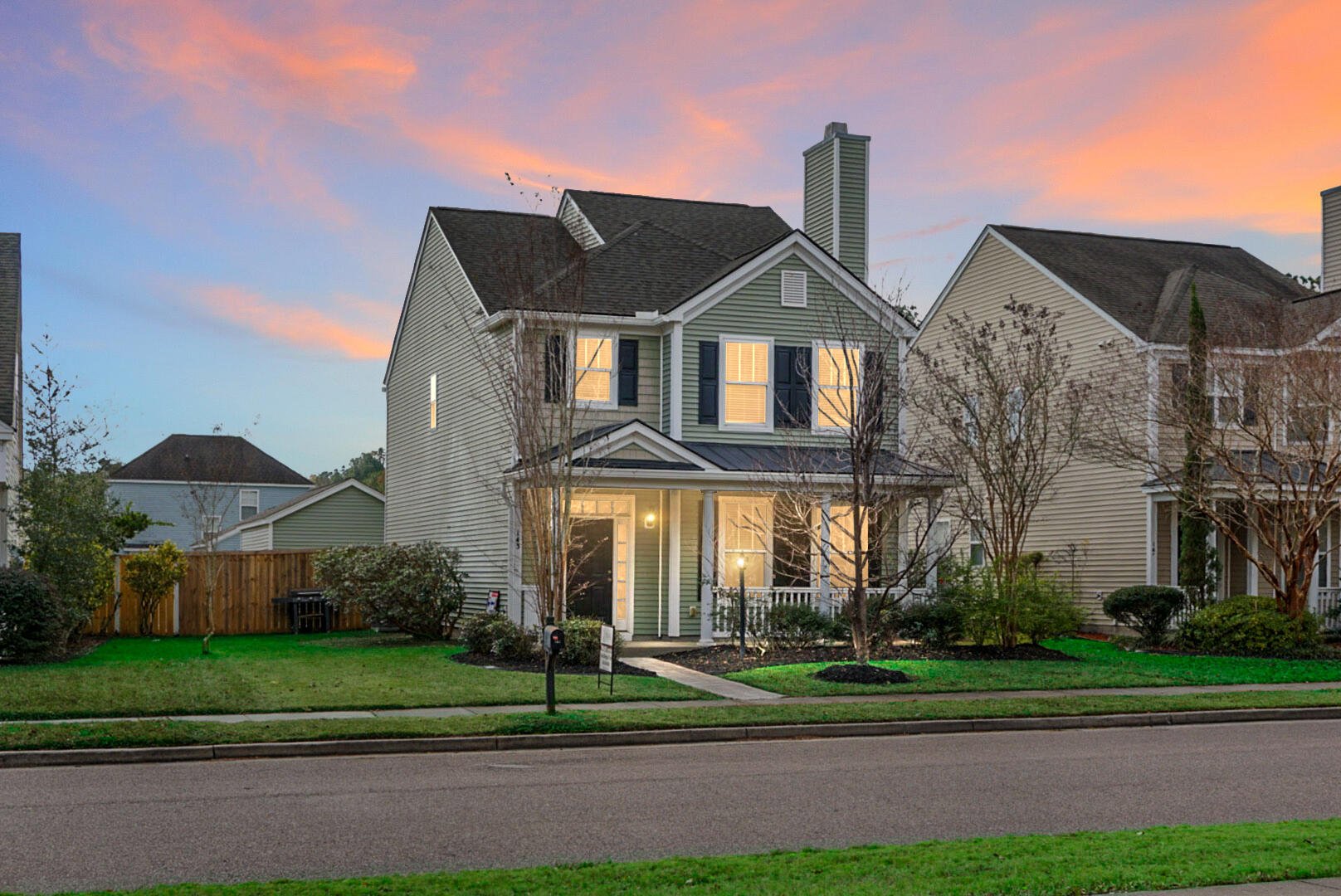 143 Red Leaf Boulevard