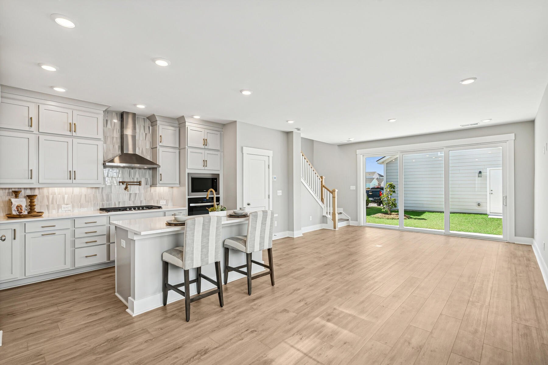 Property at 341 Trailmore Lane, Summerville, SC 29486