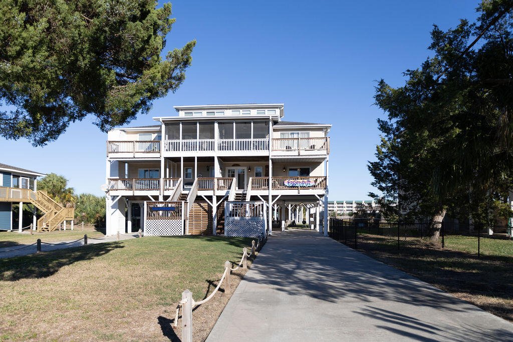 Property at 3611 Yacht Club Road B, Edisto Island, SC 29438