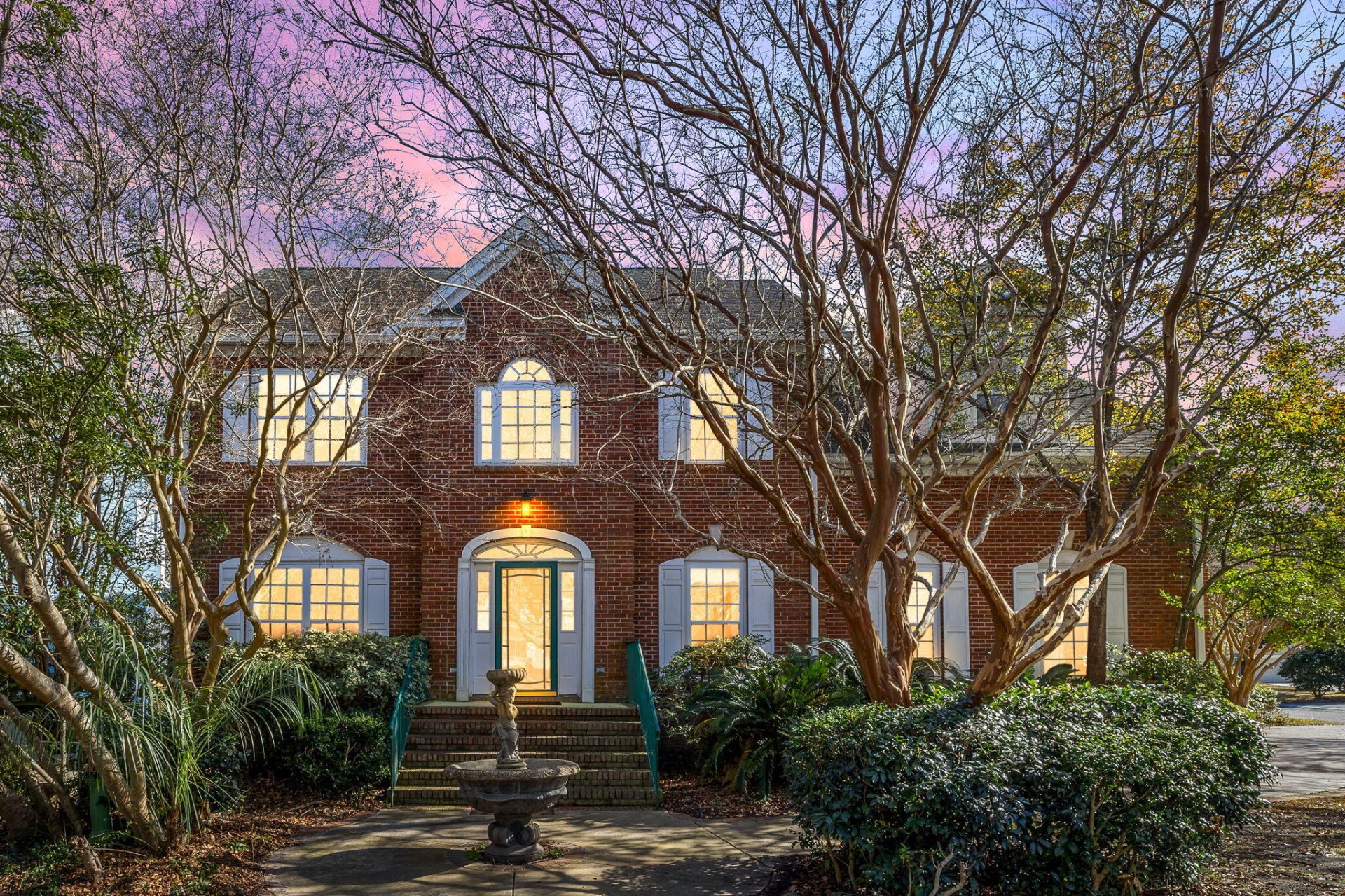 718 High Battery Circle