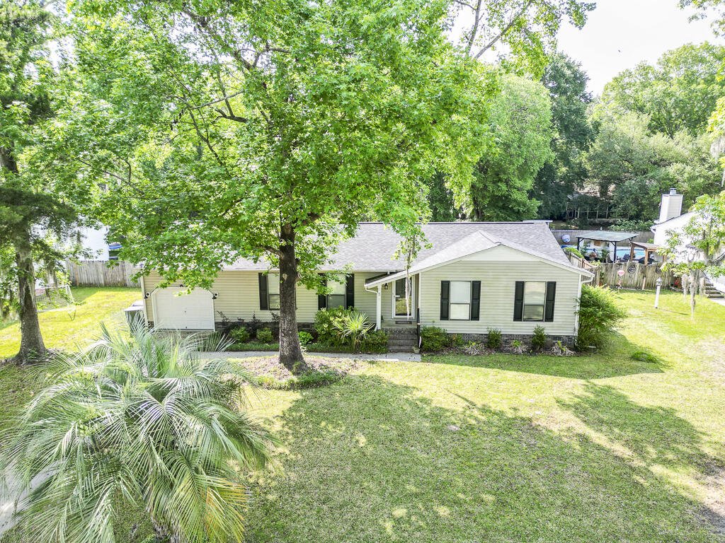 Property at 5 Drummond Court, Charleston, SC 29414