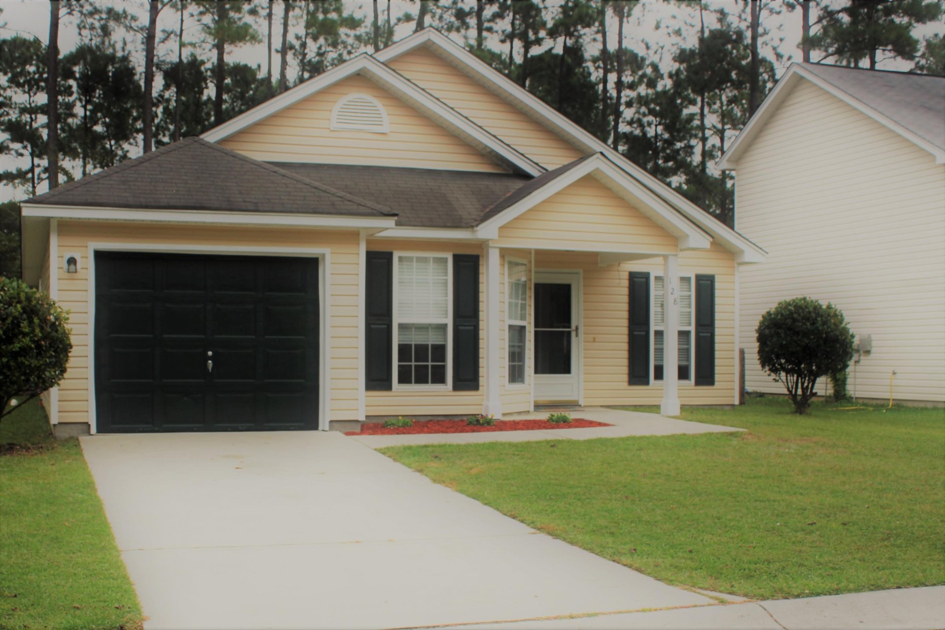 Property image 1 at 128 Trickle Drive, Summerville, SC 29483