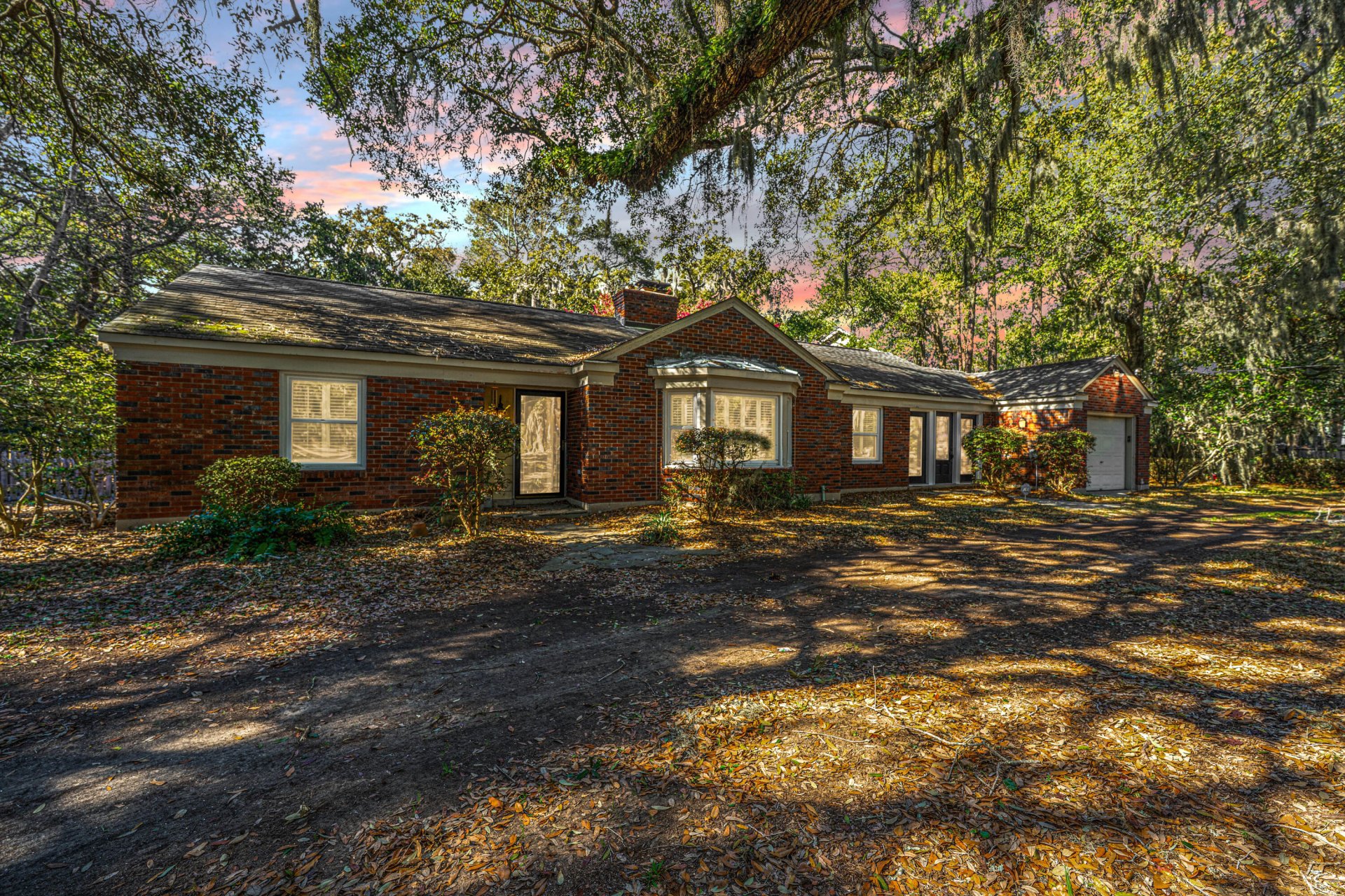 Property at 562 Fort Johnson Road, Charleston, SC 29412
