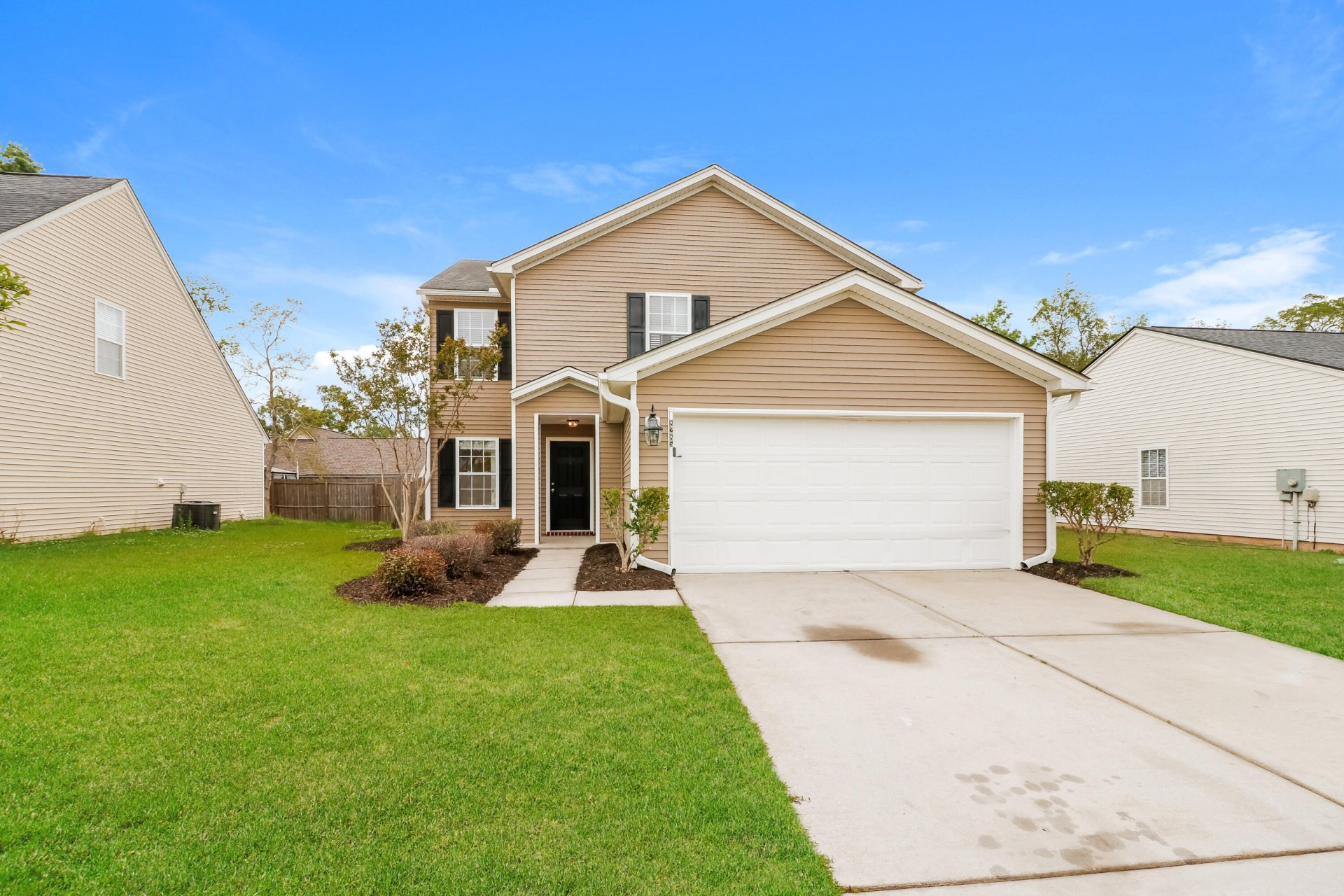Property at 8285 Little Sydneys Way, North Charleston, SC 29406