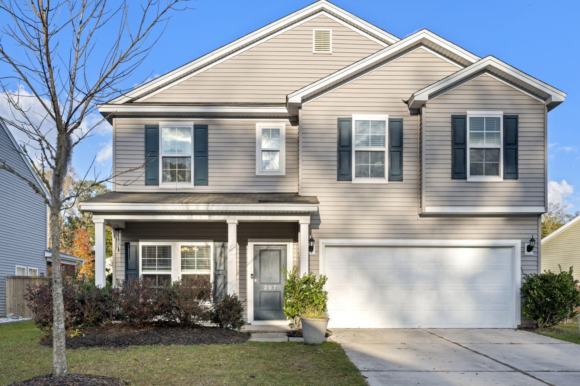 Property at 207 Pavilion Street, Summerville, SC 29483