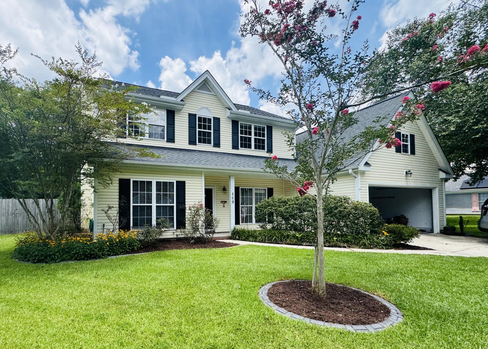 Property at 109 Thomaston Avenue, Summerville, SC 29485