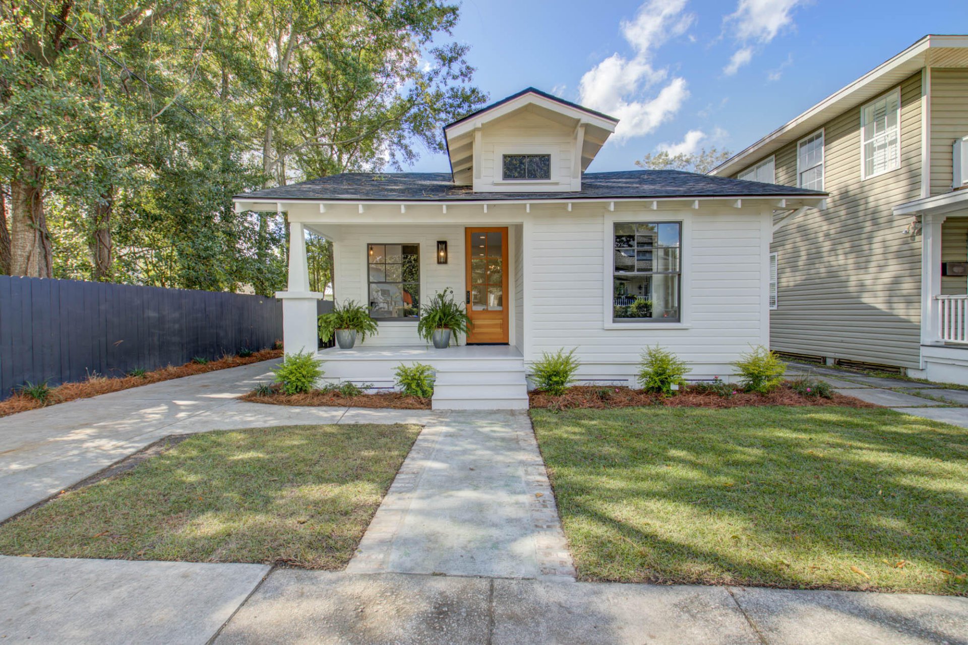 Property image 1 at 127 Darlington Avenue, Charleston, SC 29403