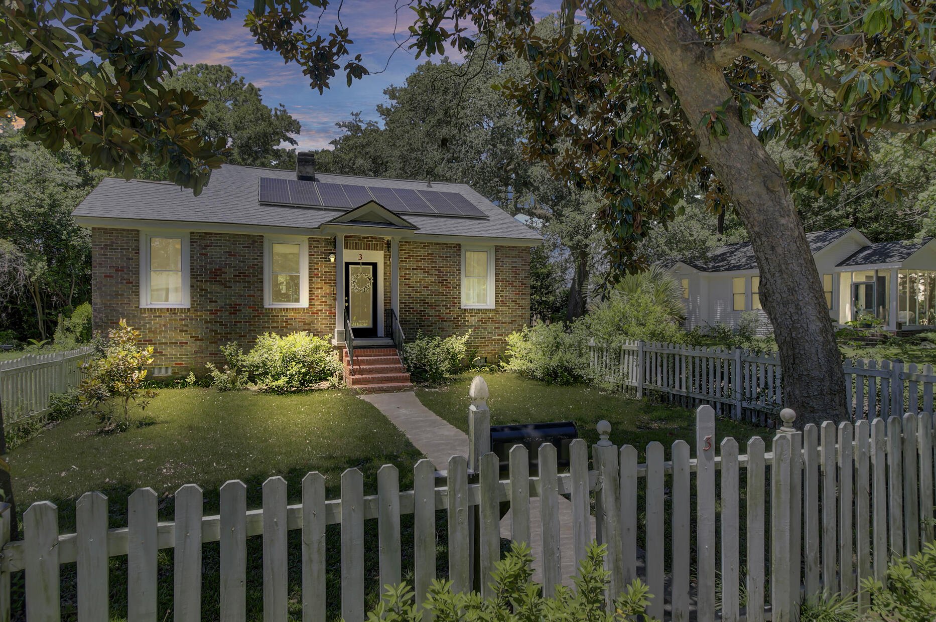 Property image 1 at 3 Riverside Drive, Charleston, SC 29403