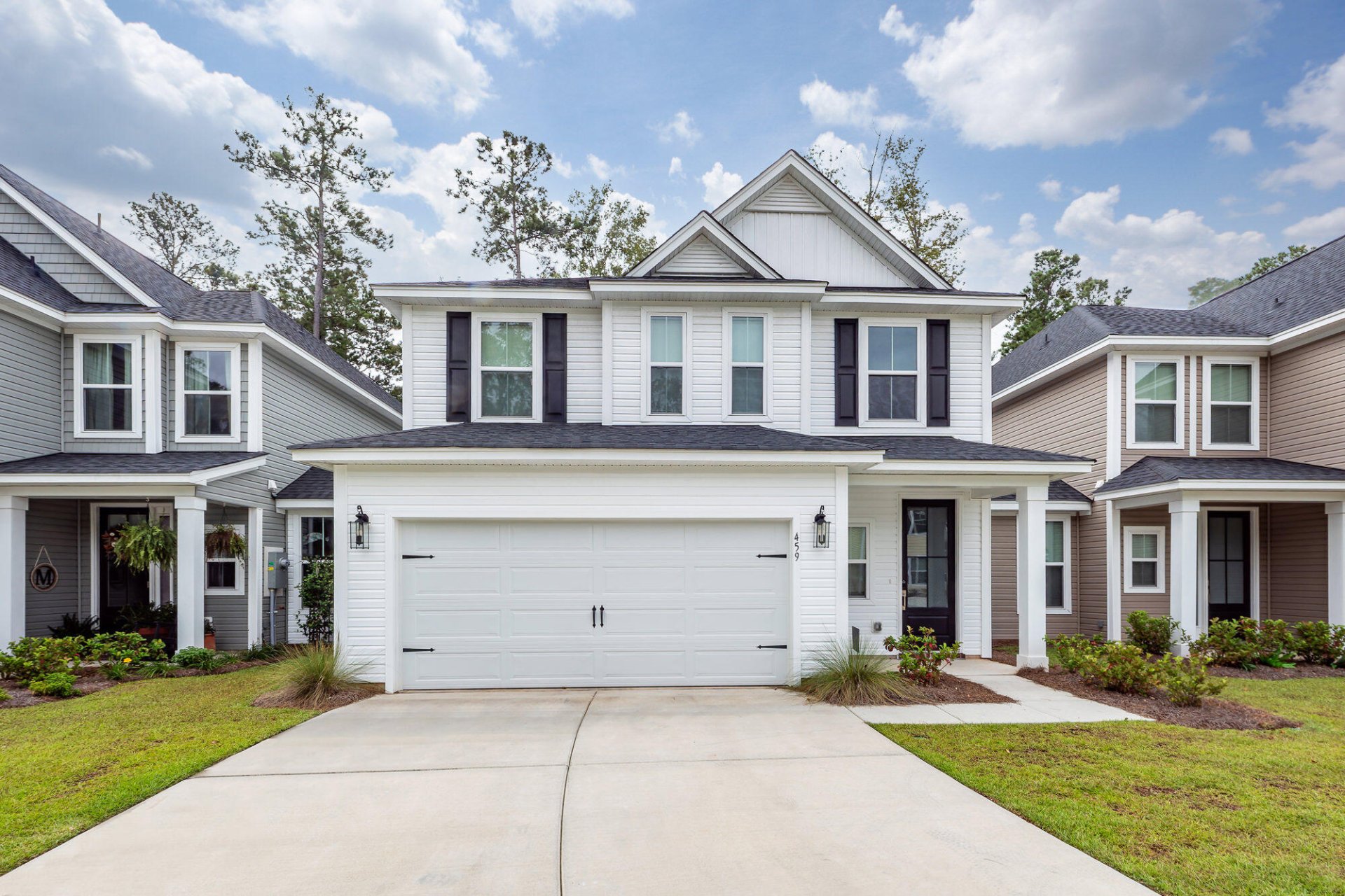 Hampton Woods, Summerville community