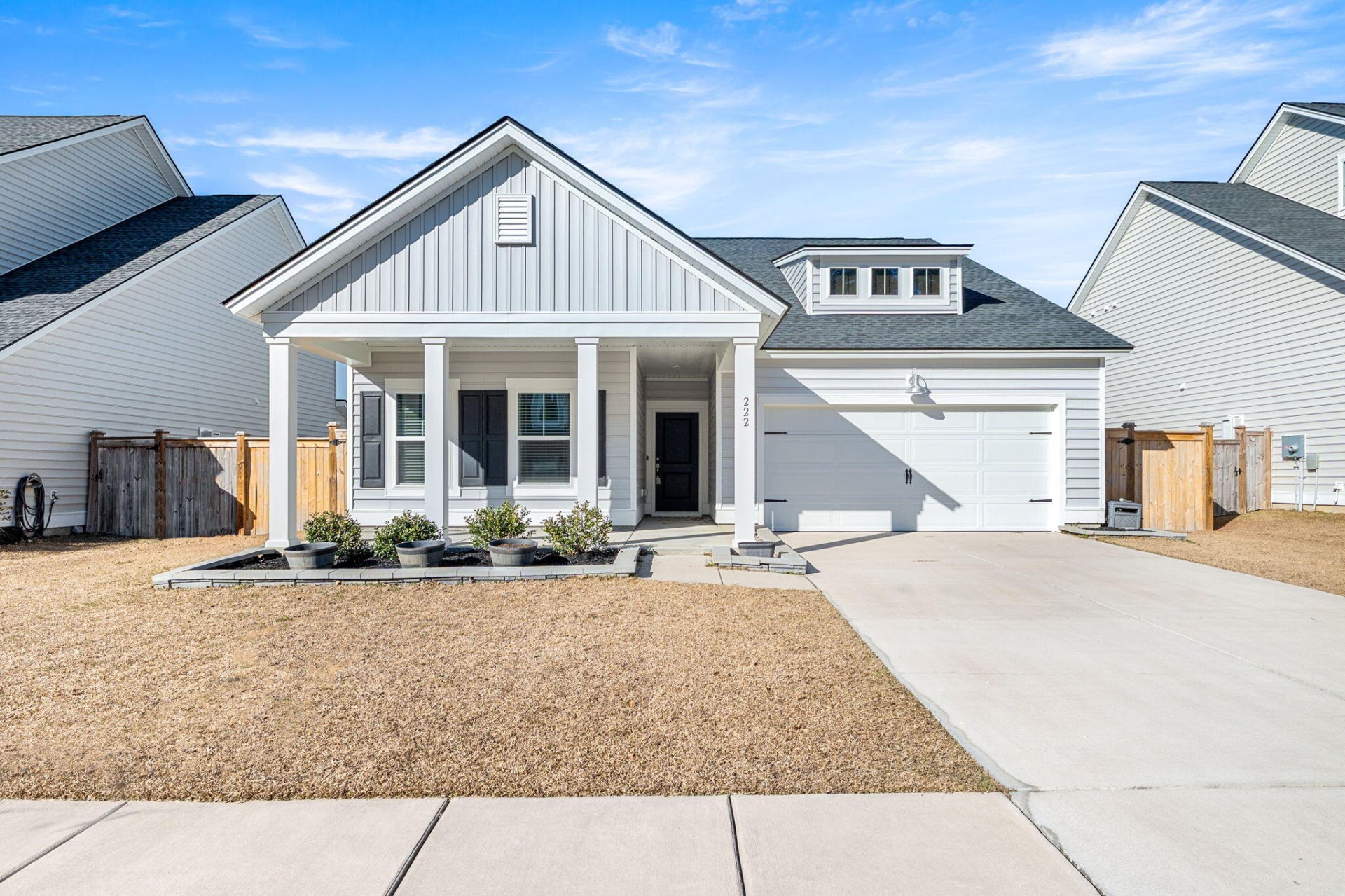 222 Woodland Oak Way