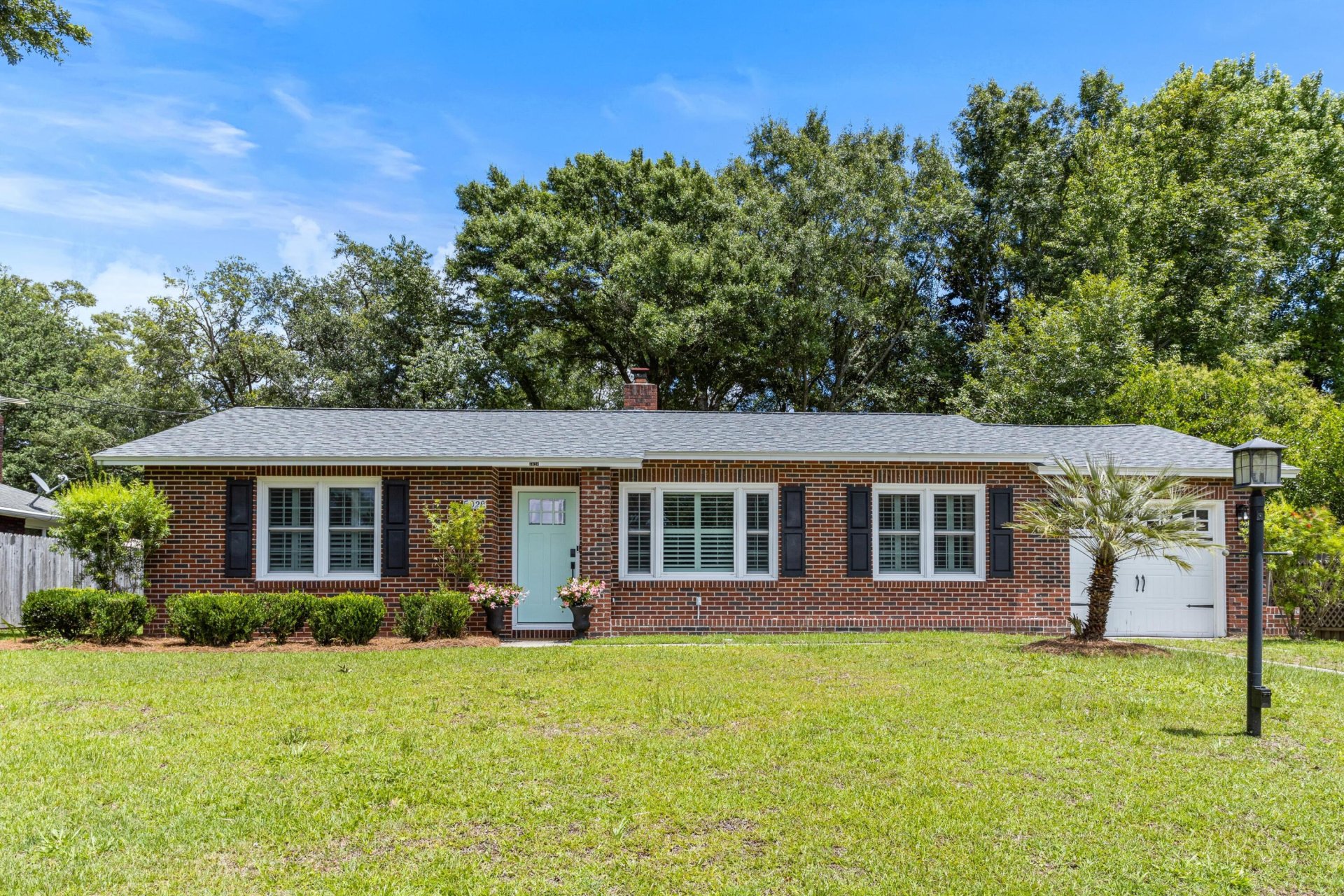 Property image 1 at 5028 Victoria Avenue, North Charleston, SC 29405