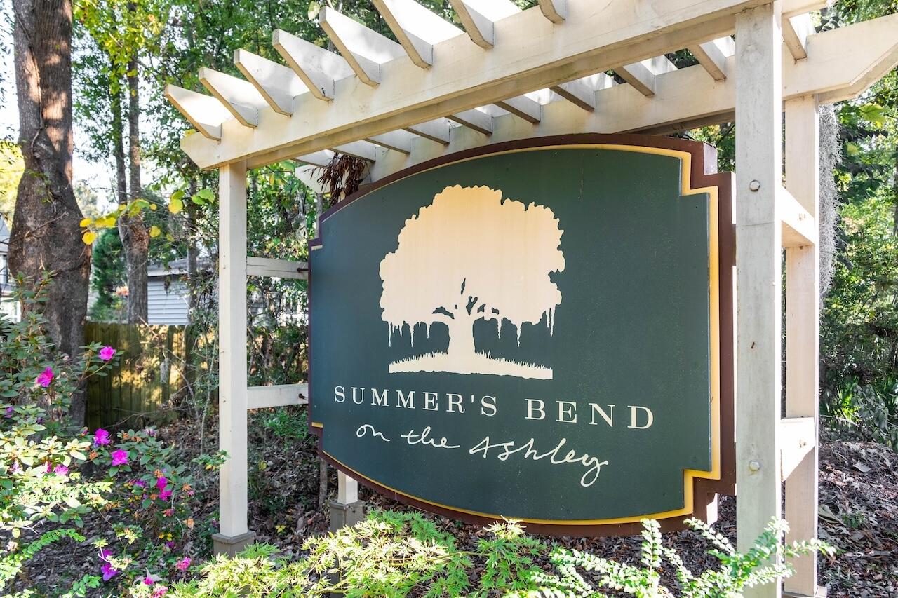 Property at 5502 Colonial Chatsworth Circle, North Charleston, SC 29418