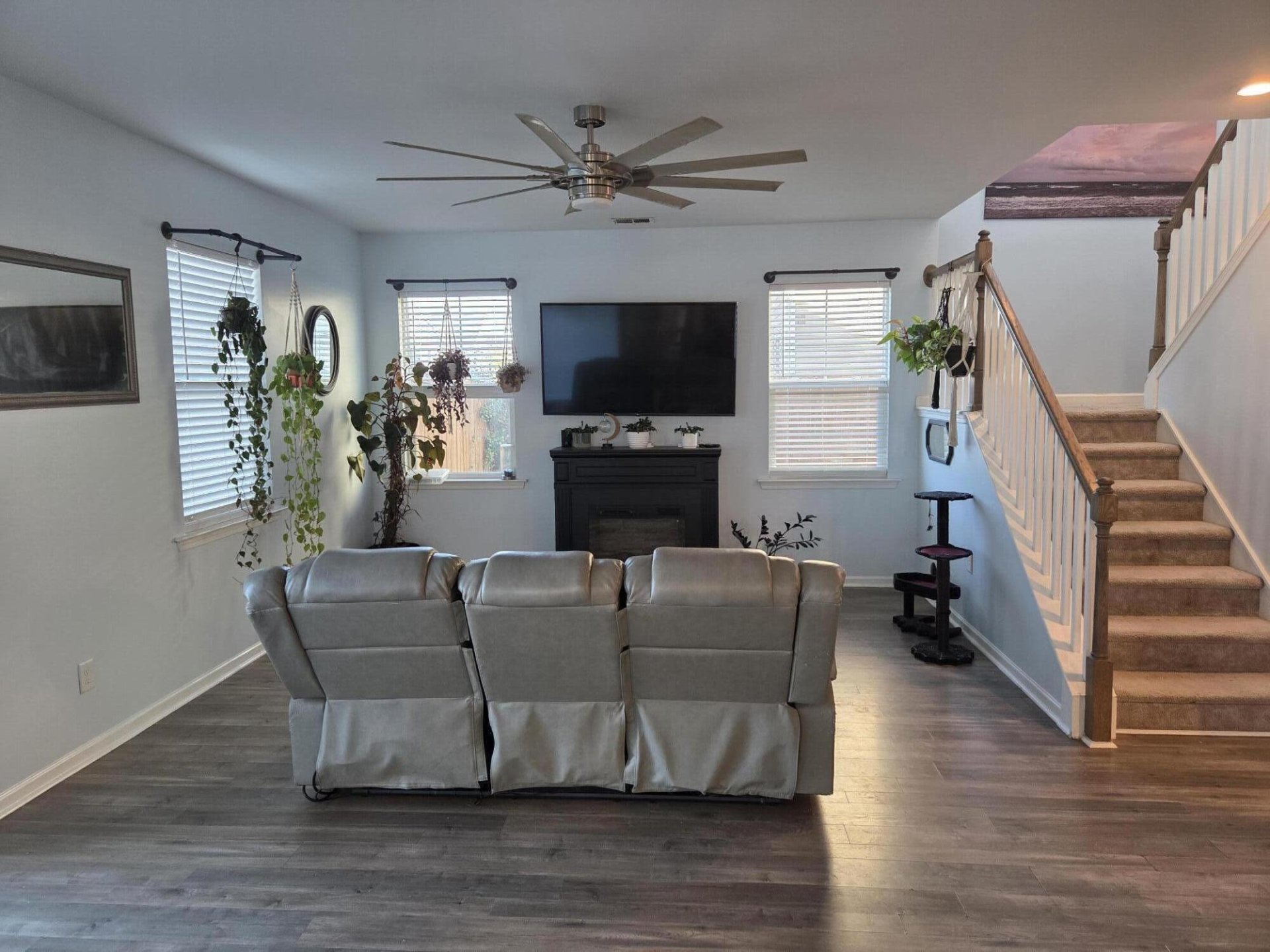 206 Honey Horn Drive