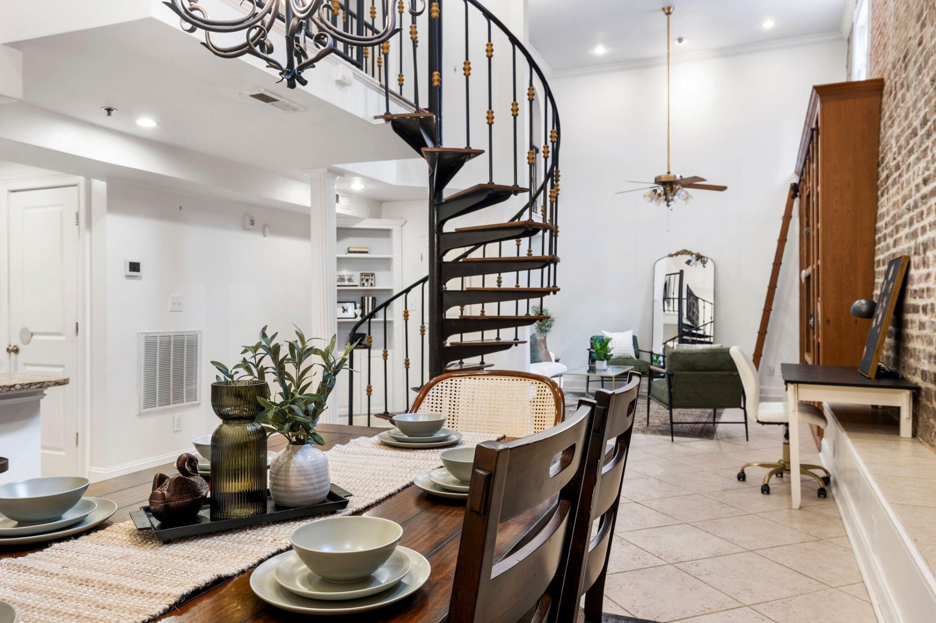 Property image 1 at 377 King Street 101, Charleston, SC 29401