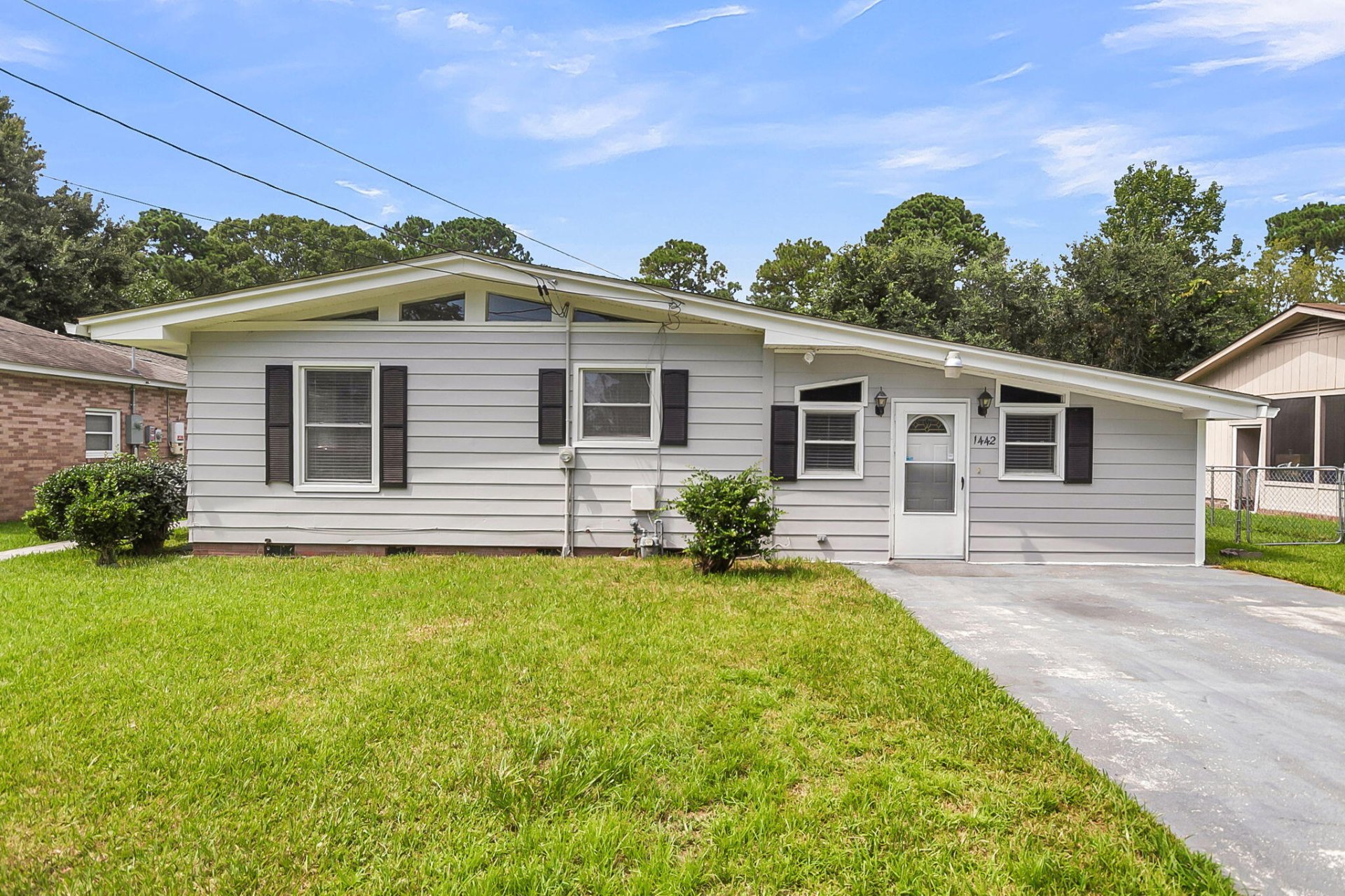 Property at 1442 N Sherwood Drive, Charleston, SC 29407