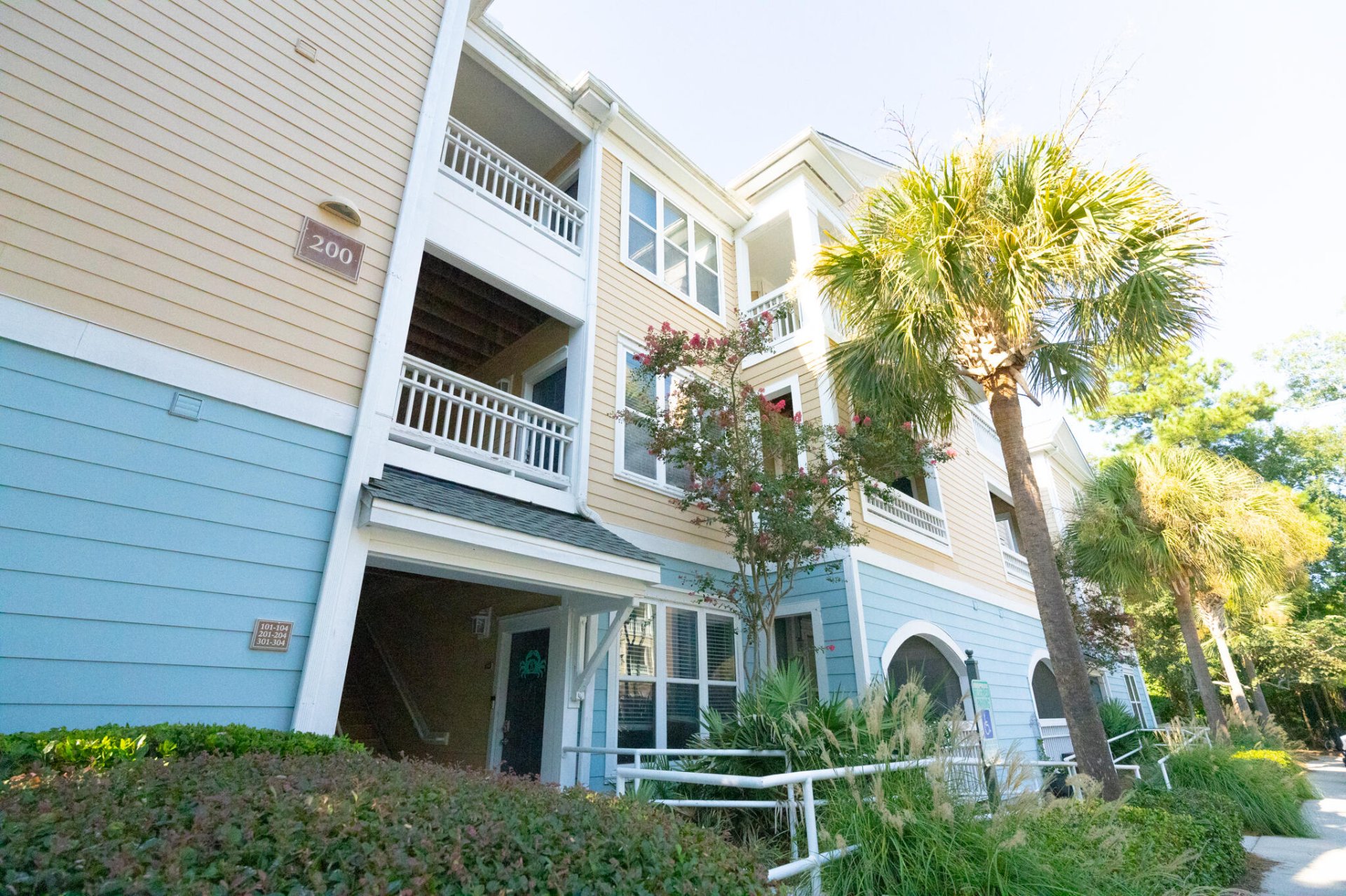 Property image 1 at 200 Bucksley Lane 304, Charleston, SC 29492