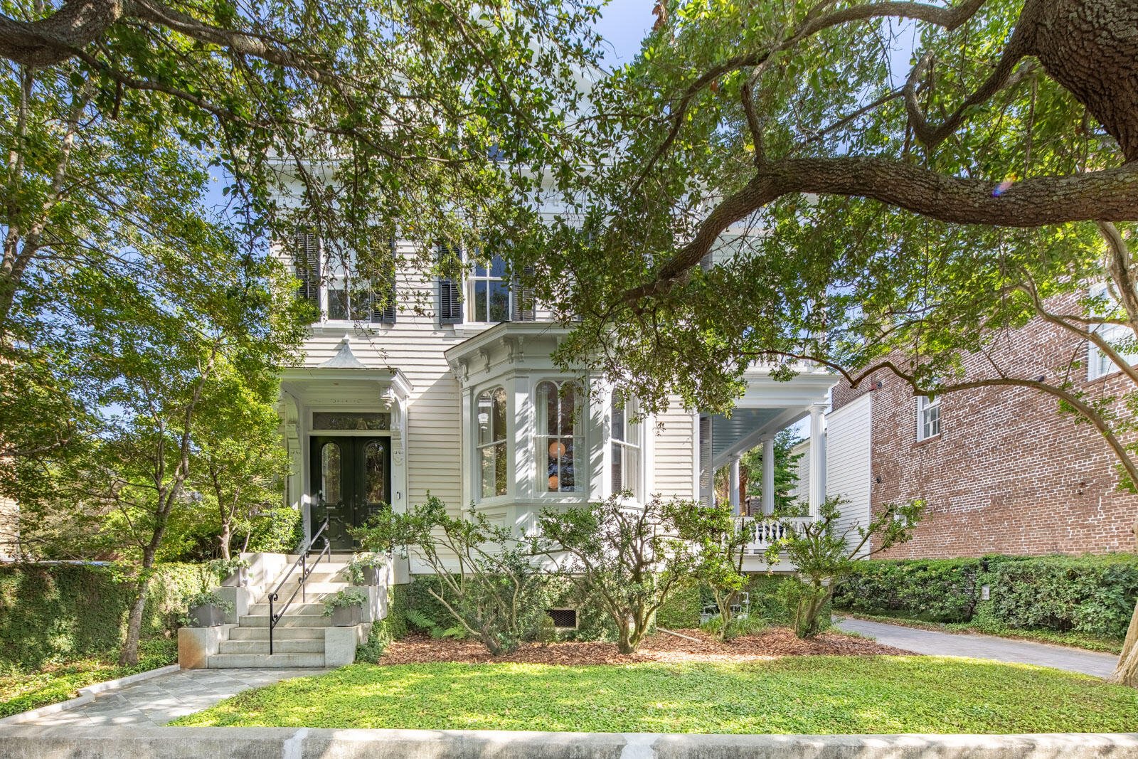 Property image 1 at 155 Wentworth Street A, Charleston, SC 29401