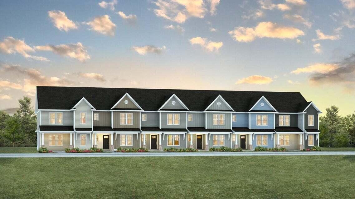 Garbon Fields, Summerville community