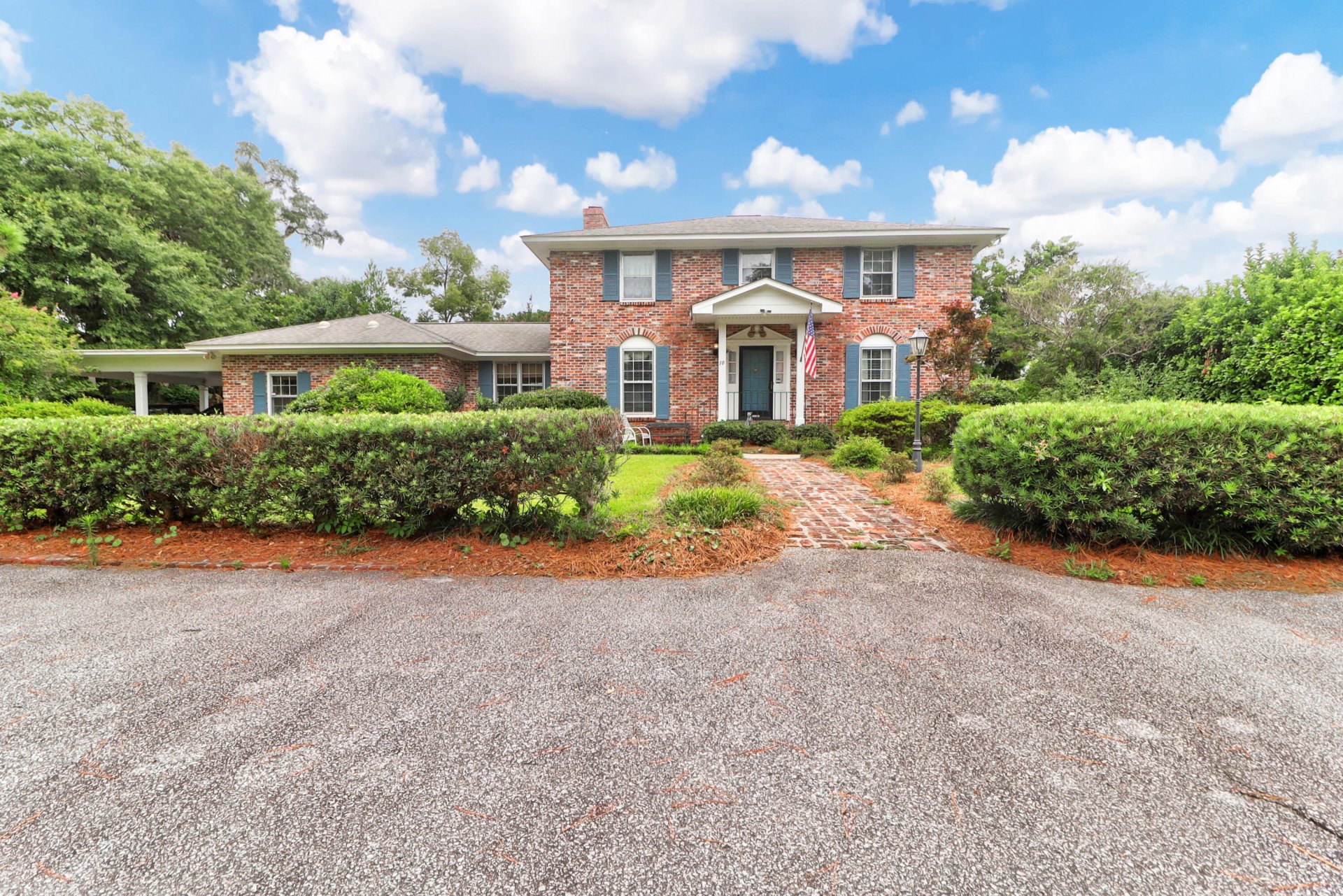 Property image 1 at 10 Old English Drive, Charleston, SC 29407