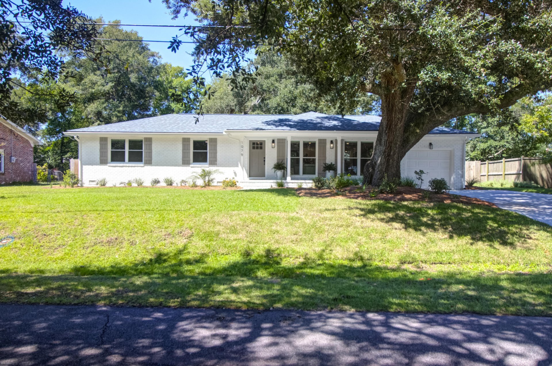 Property image 1 at 1079 Kentwood Circle, Charleston, SC 29412