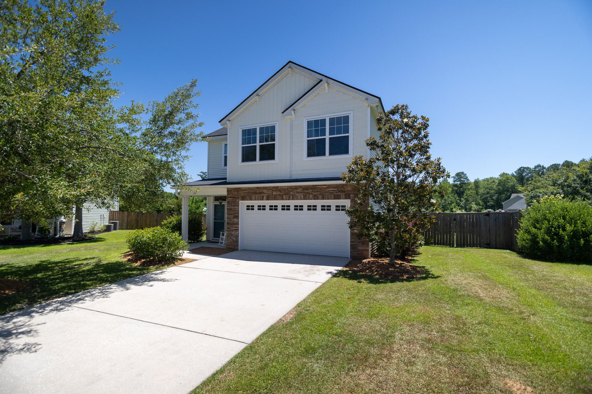 Property image 1 at 102 Elena Court, Summerville, SC 29485