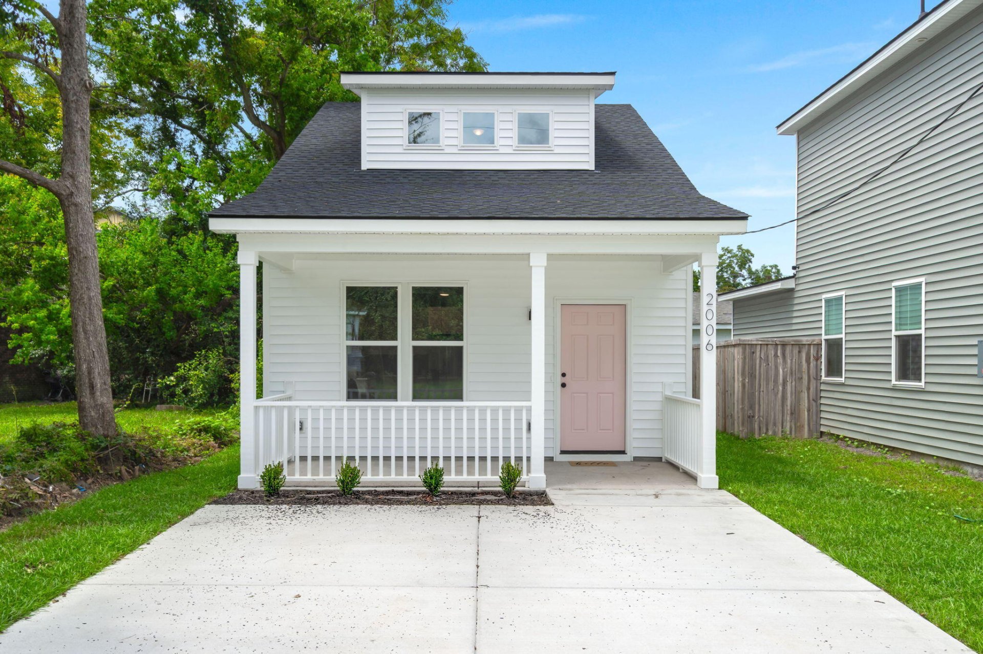Property image 1 at 2006 Delaware Avenue, North Charleston, SC 29405