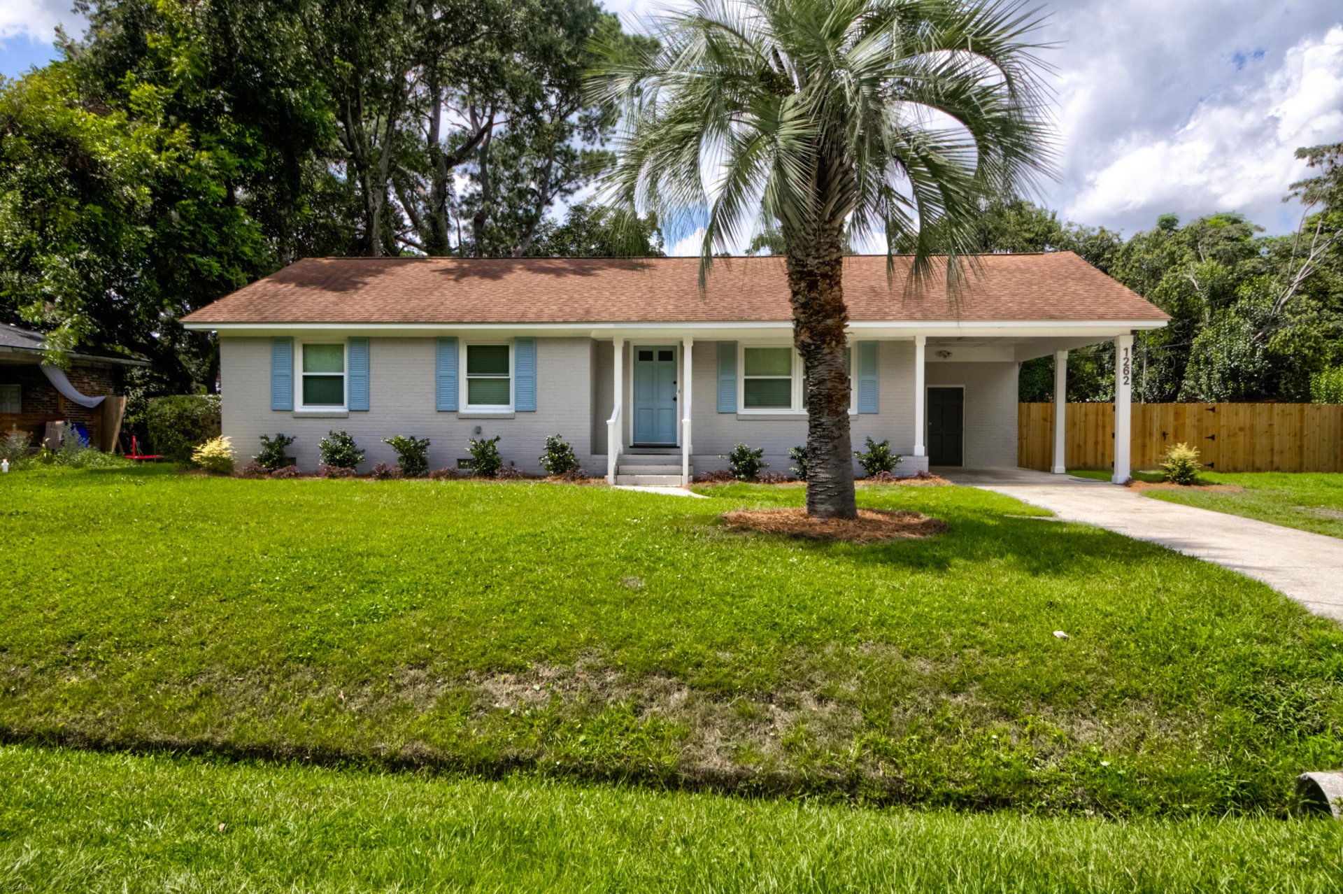 Property image 1 at 1262 Camelot Drive, Charleston, SC 29407