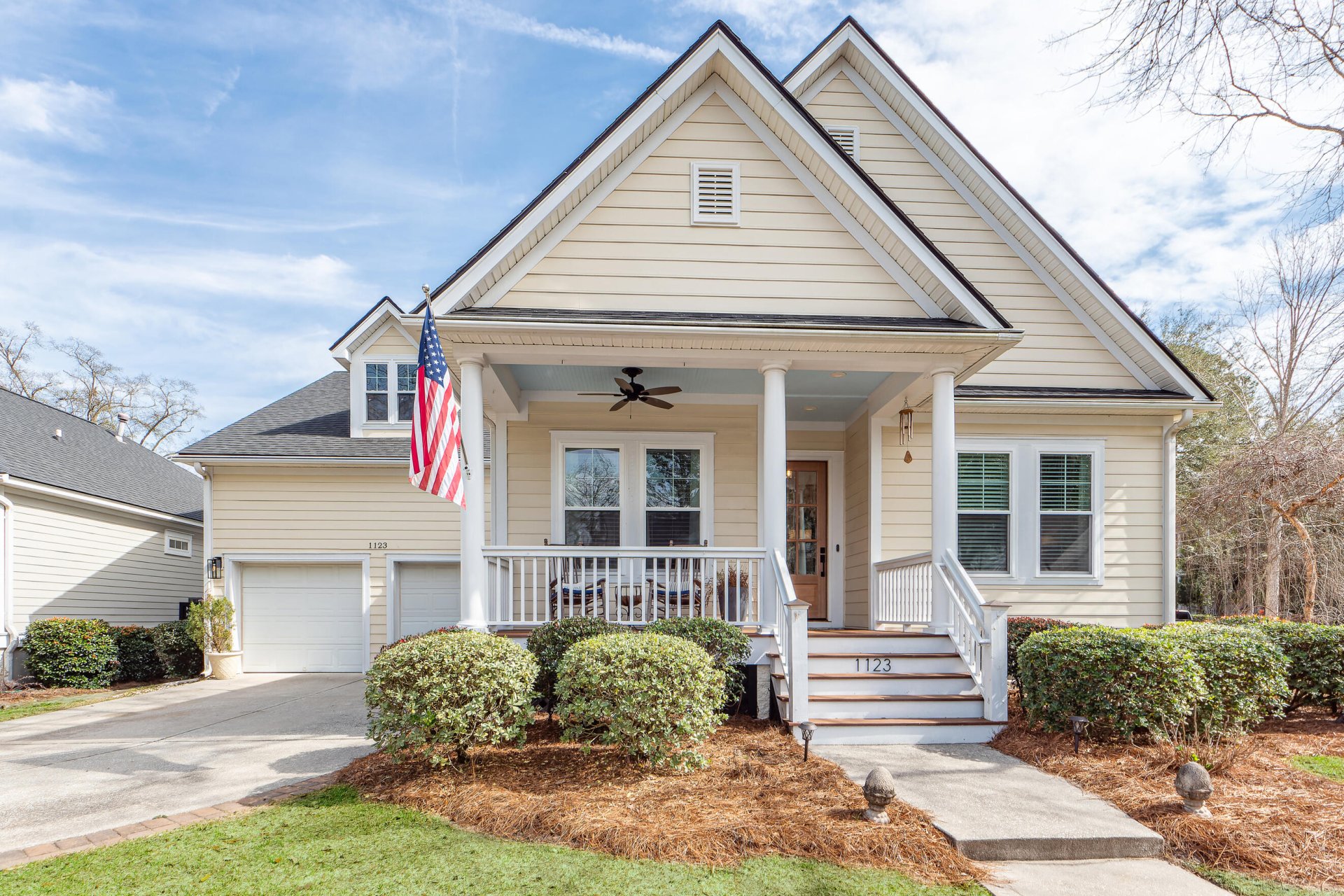 1123 Blakeway Street