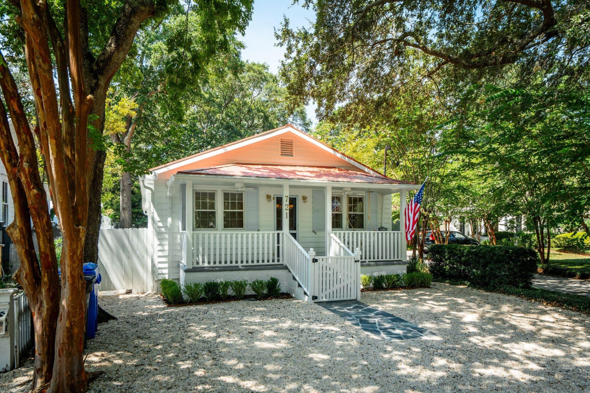 Property at 721 Royall Avenue, Mount Pleasant, SC 29464