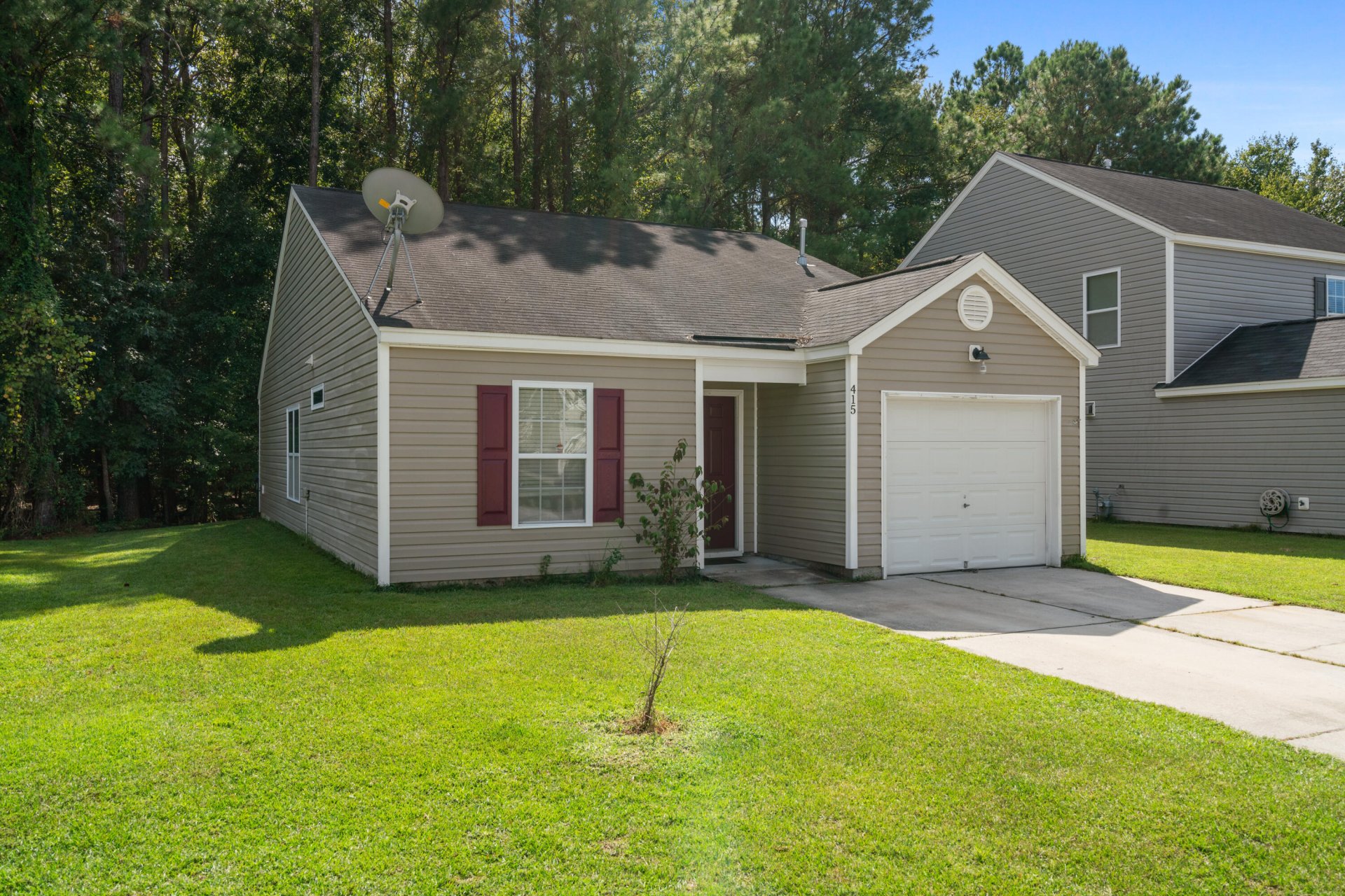 Property image 1 at 415 Savannah River Drive, Summerville, SC 29485