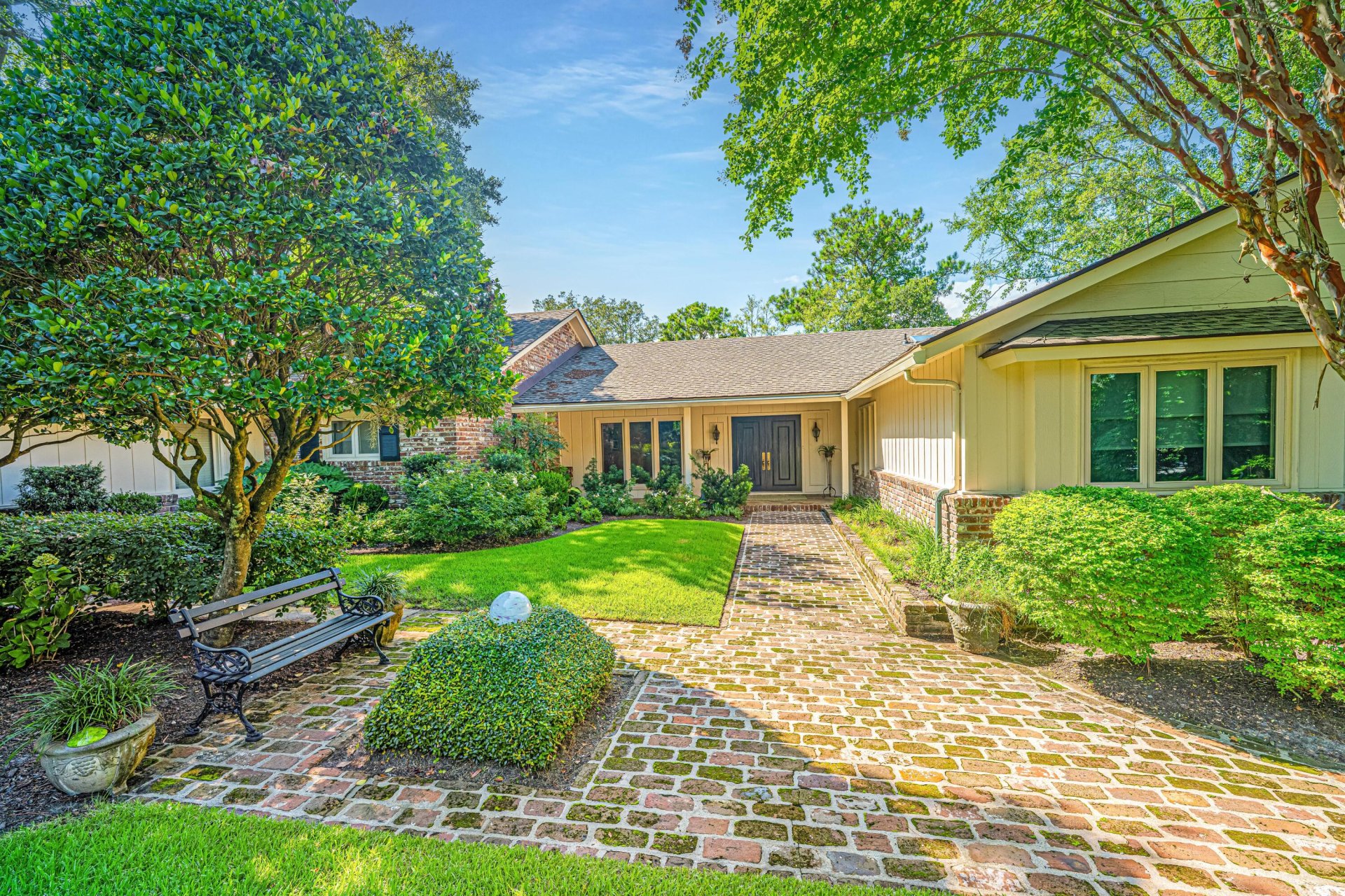 Property image 1 at 337 Confederate Circle, Charleston, SC 29407