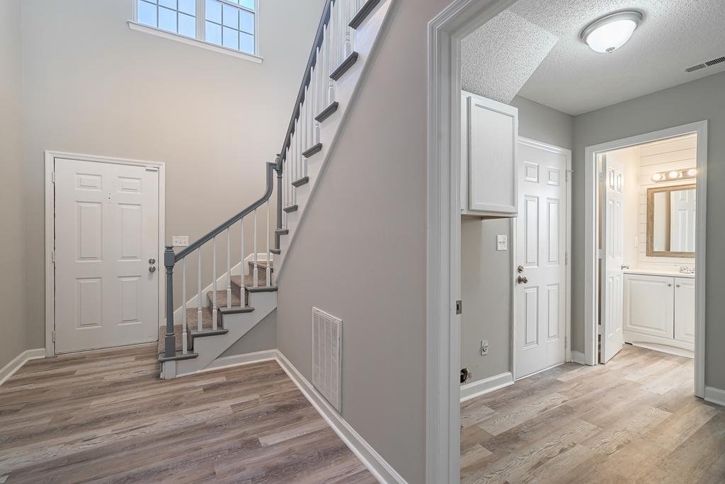 Property image 1 at 100 Lancelot Hall, North Charleston, SC 29418